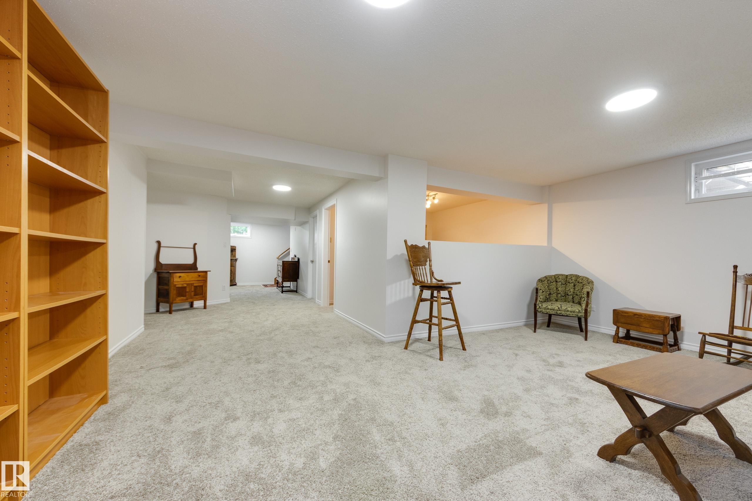 7216 103 Avenue, Edmonton, AB