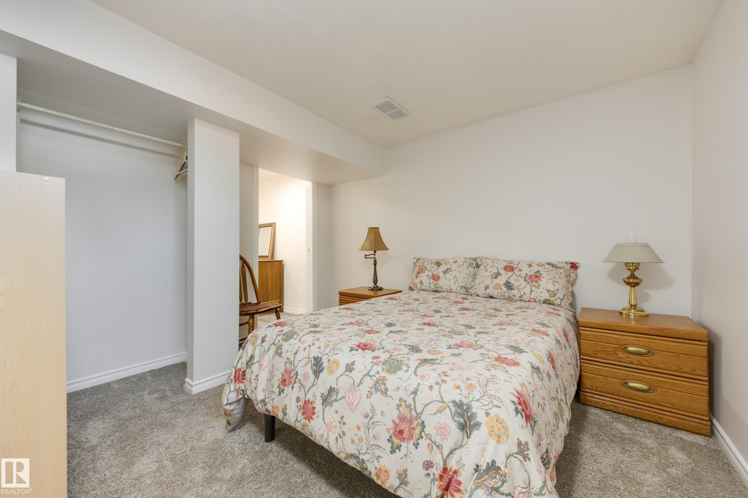 7216 103 Avenue, Edmonton, AB