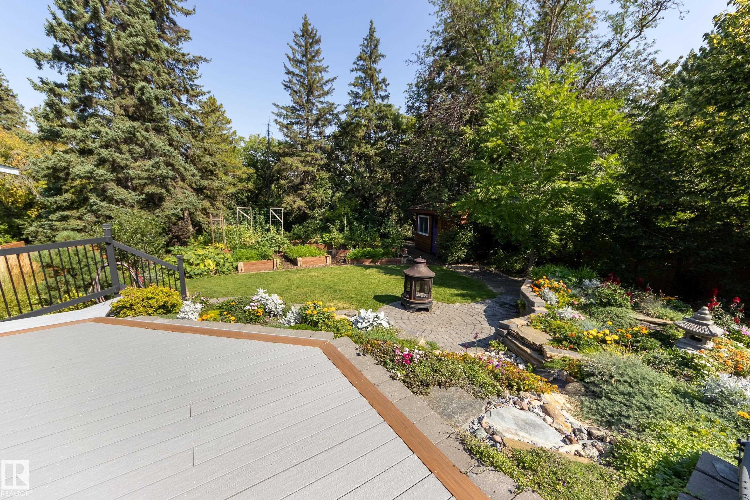 7216 103 Avenue, Edmonton, AB