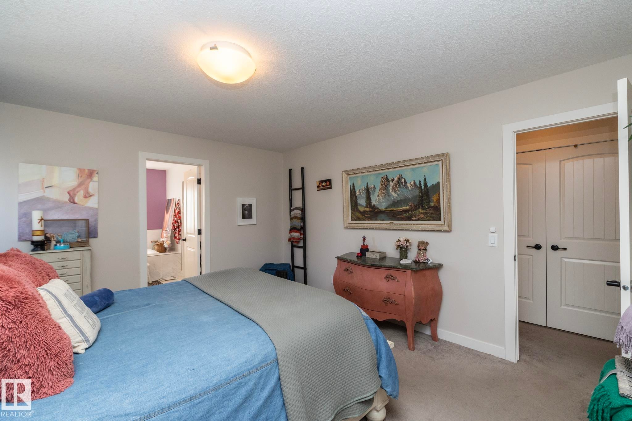 5315 17 Avenue, Edmonton, AB