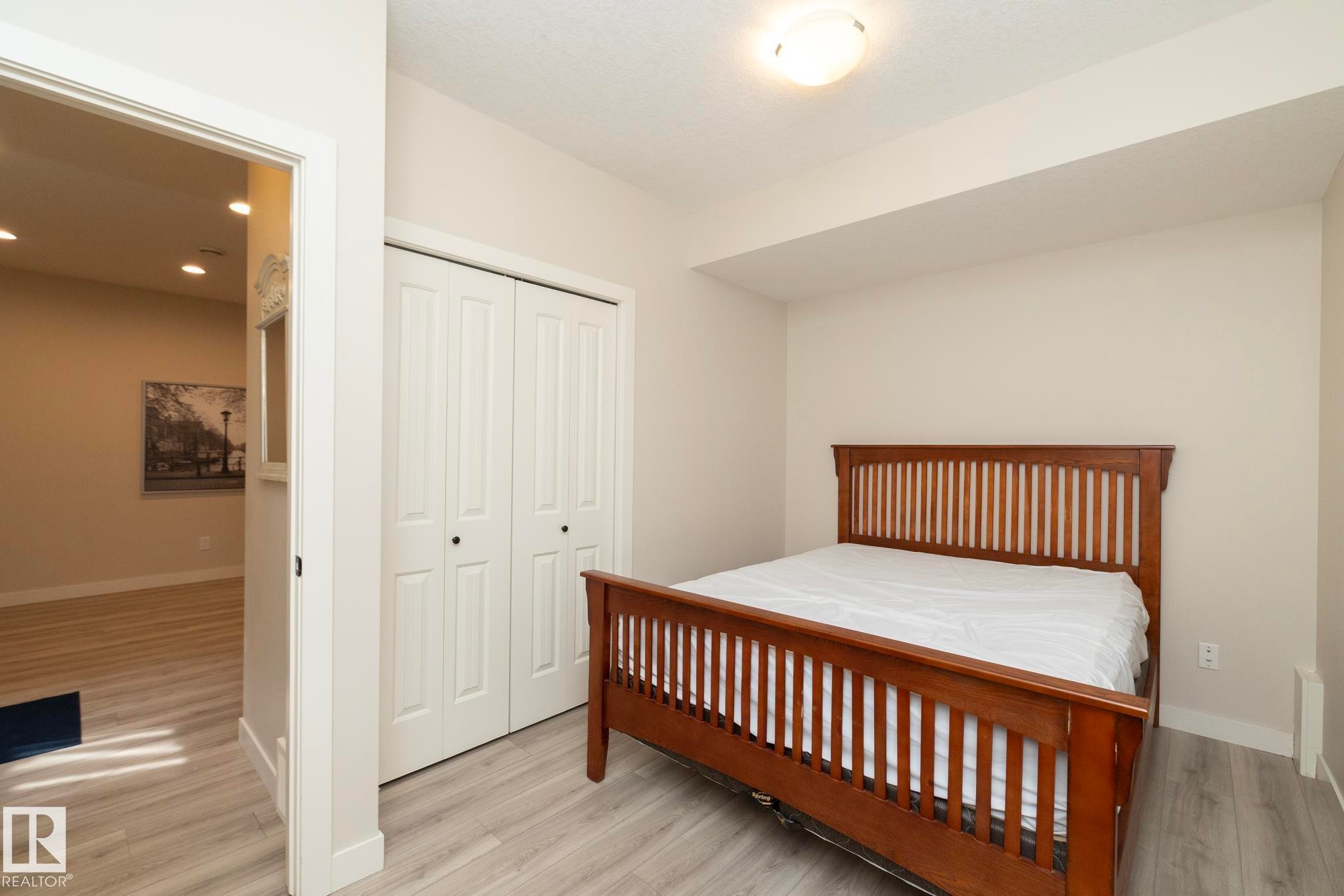 5315 17 Avenue, Edmonton, AB