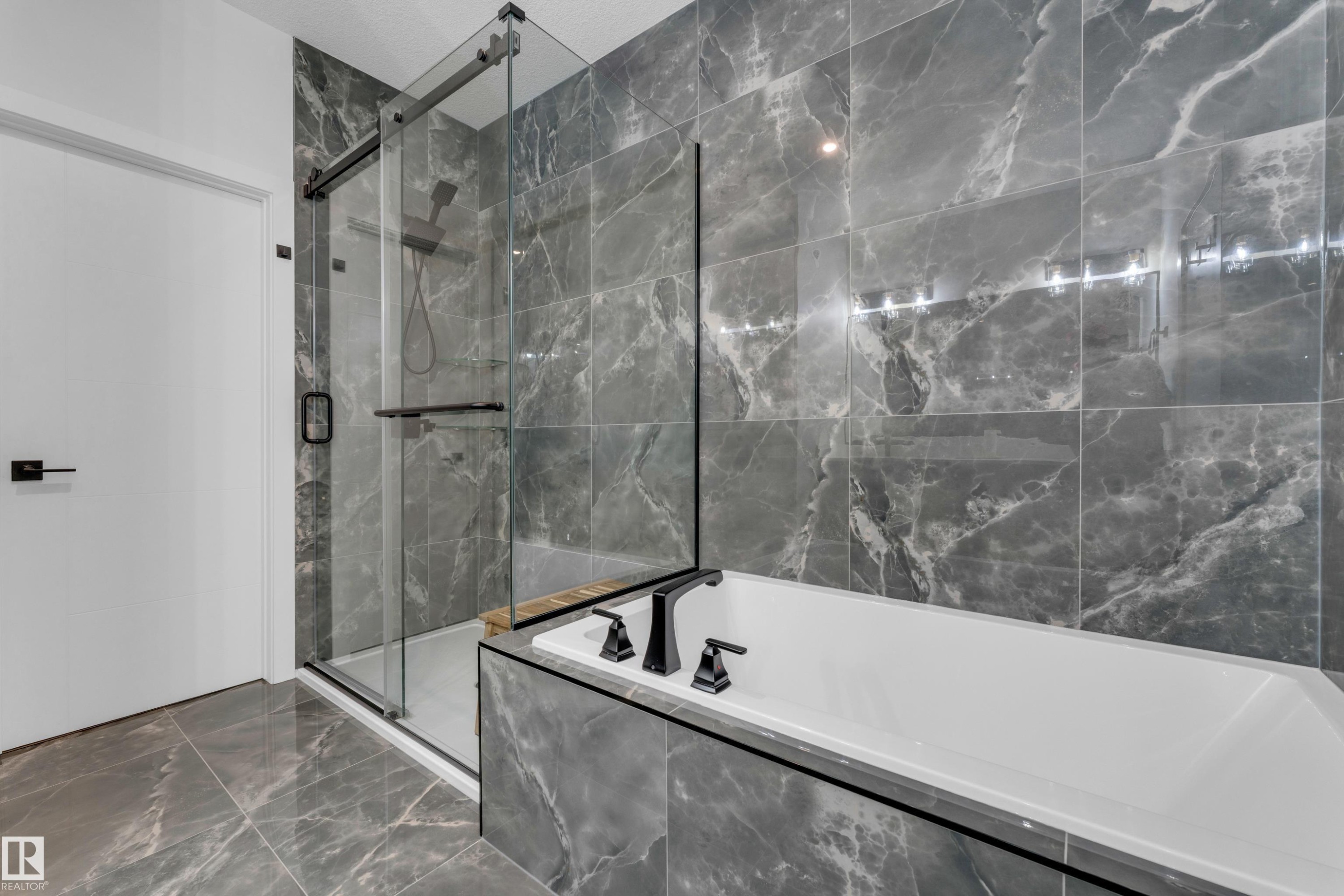22803 80 Avenue, Edmonton, AB