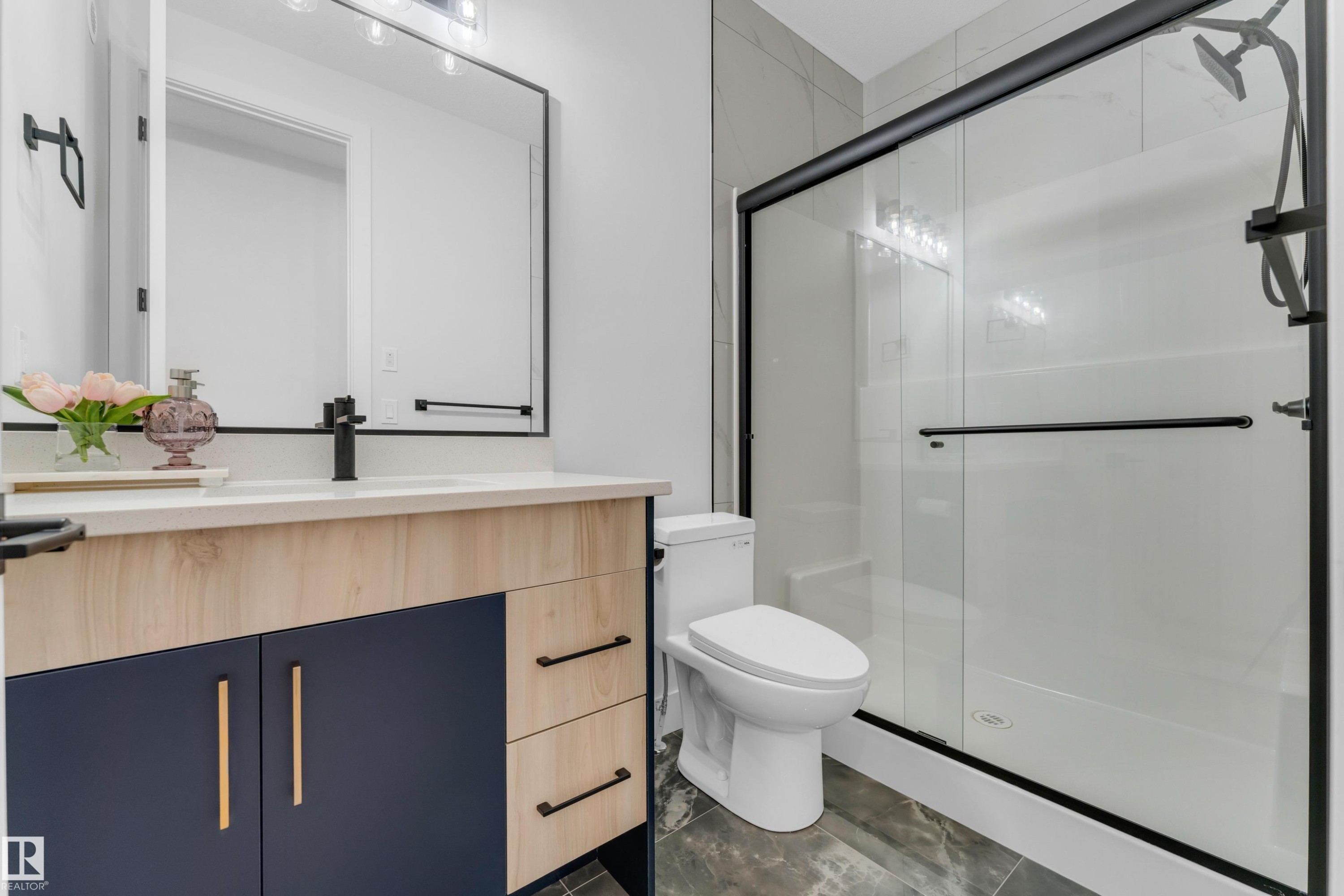22803 80 Avenue, Edmonton, AB