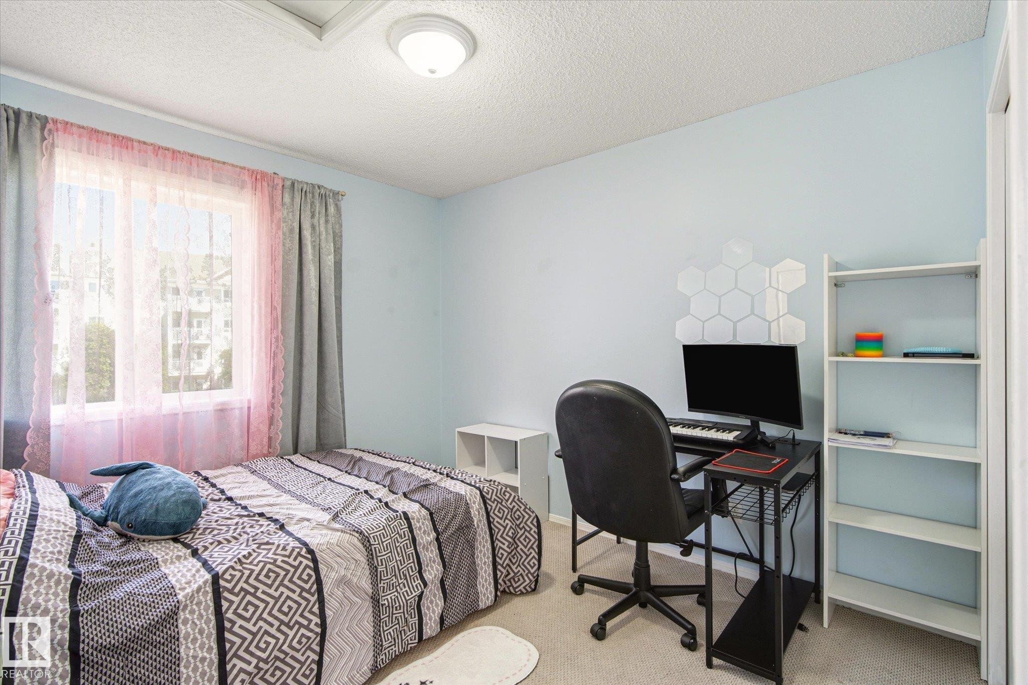 20004 54A Avenue, Edmonton, AB