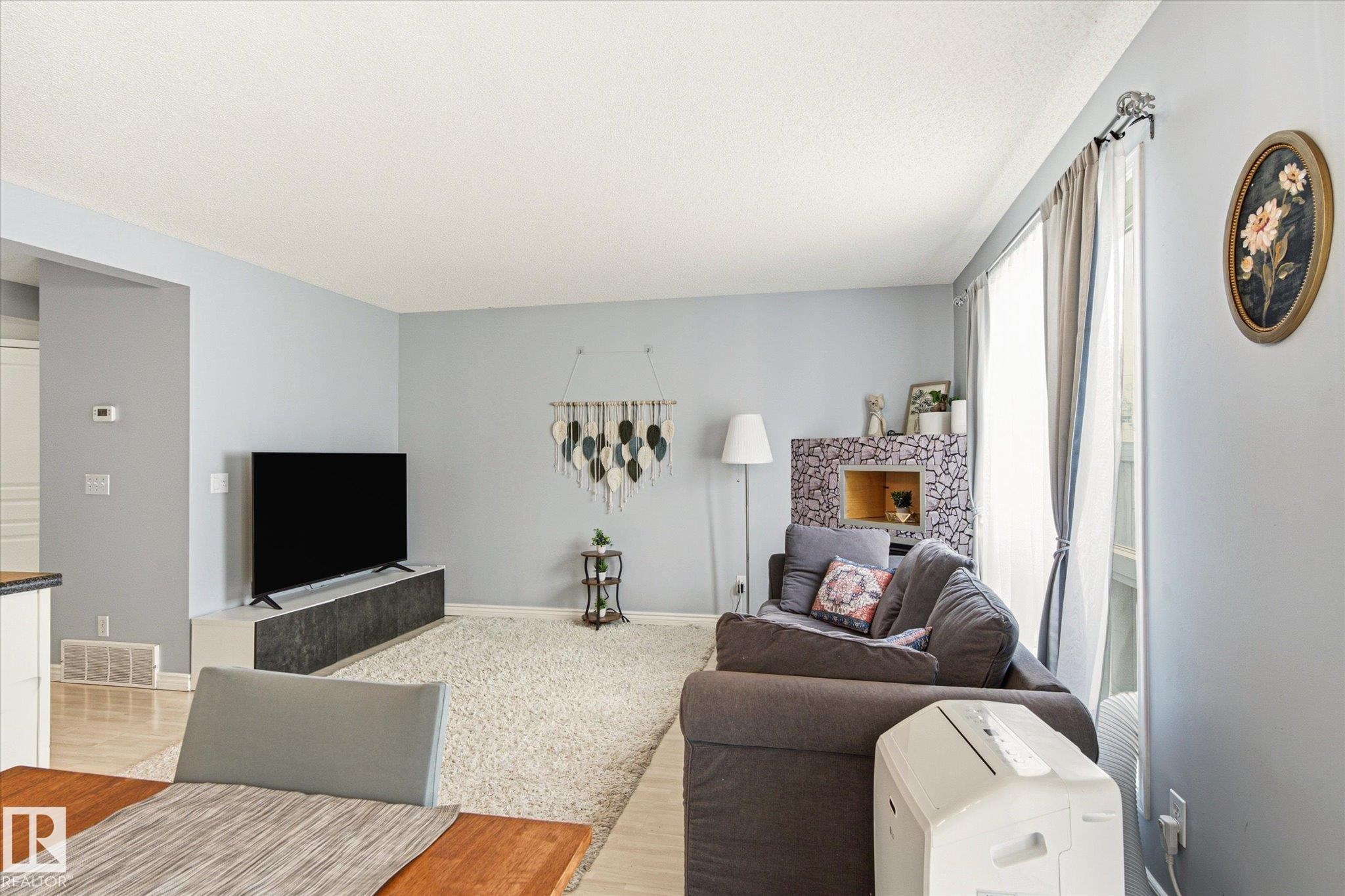 20004 54A Avenue, Edmonton, AB