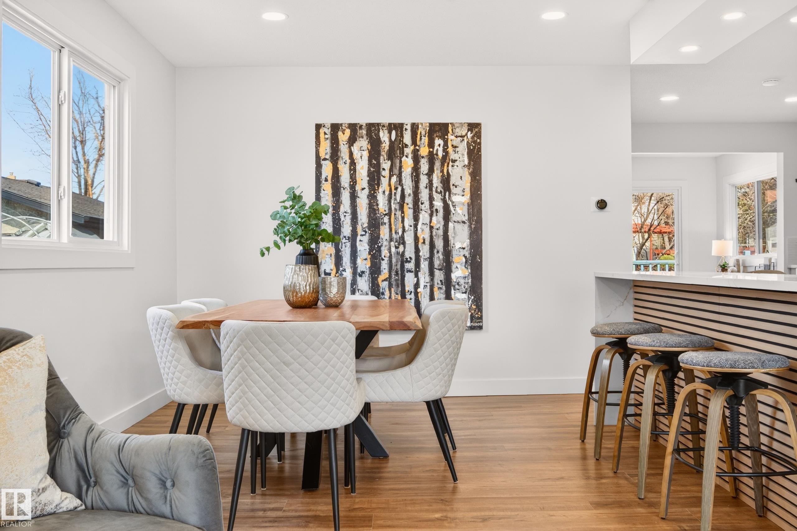 18312 91 Avenue Nw, Edmonton, AB - Indoor Photo Showing Dining Room