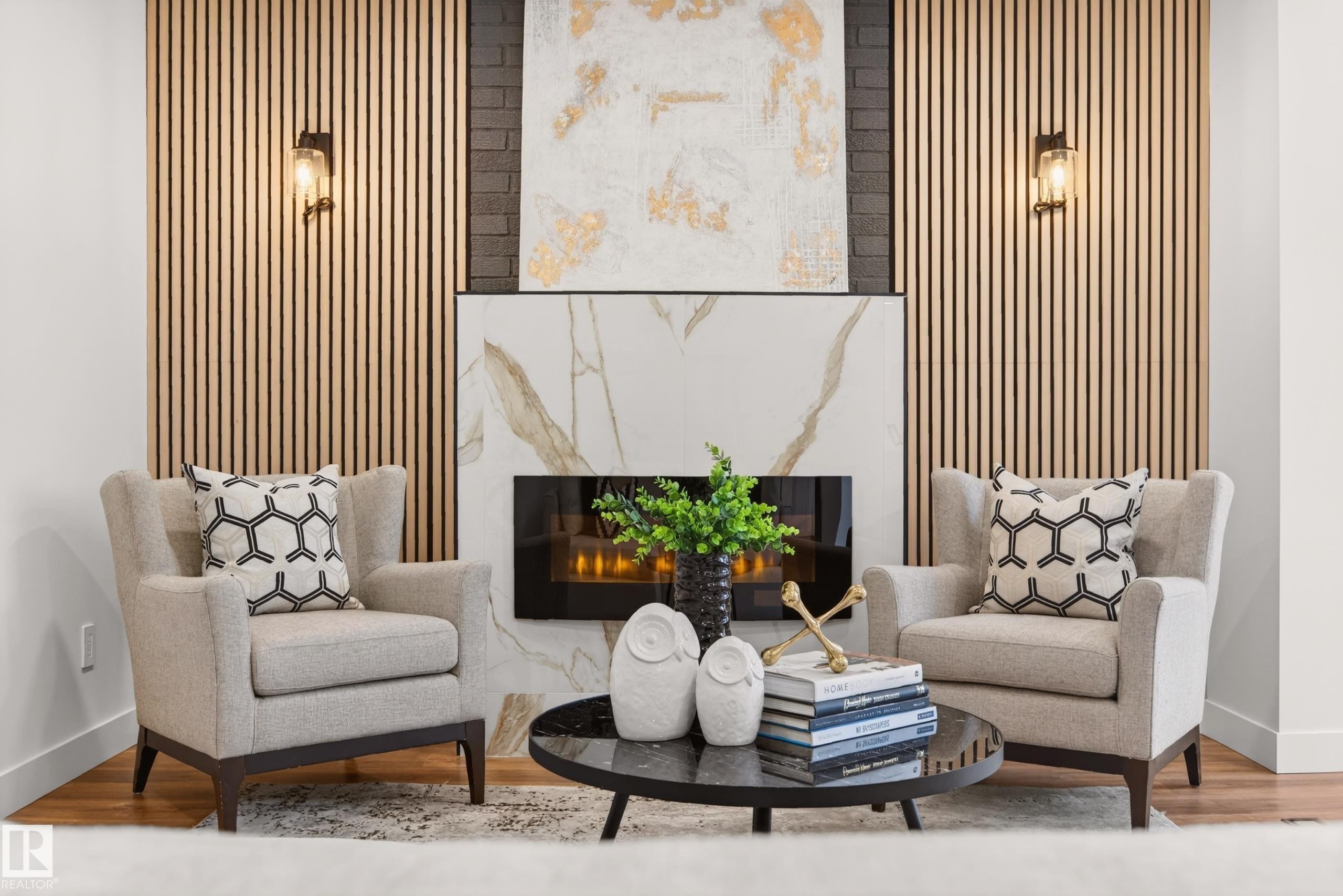 18312 91 Avenue Nw, Edmonton, AB - Indoor Photo Showing Living Room With Fireplace