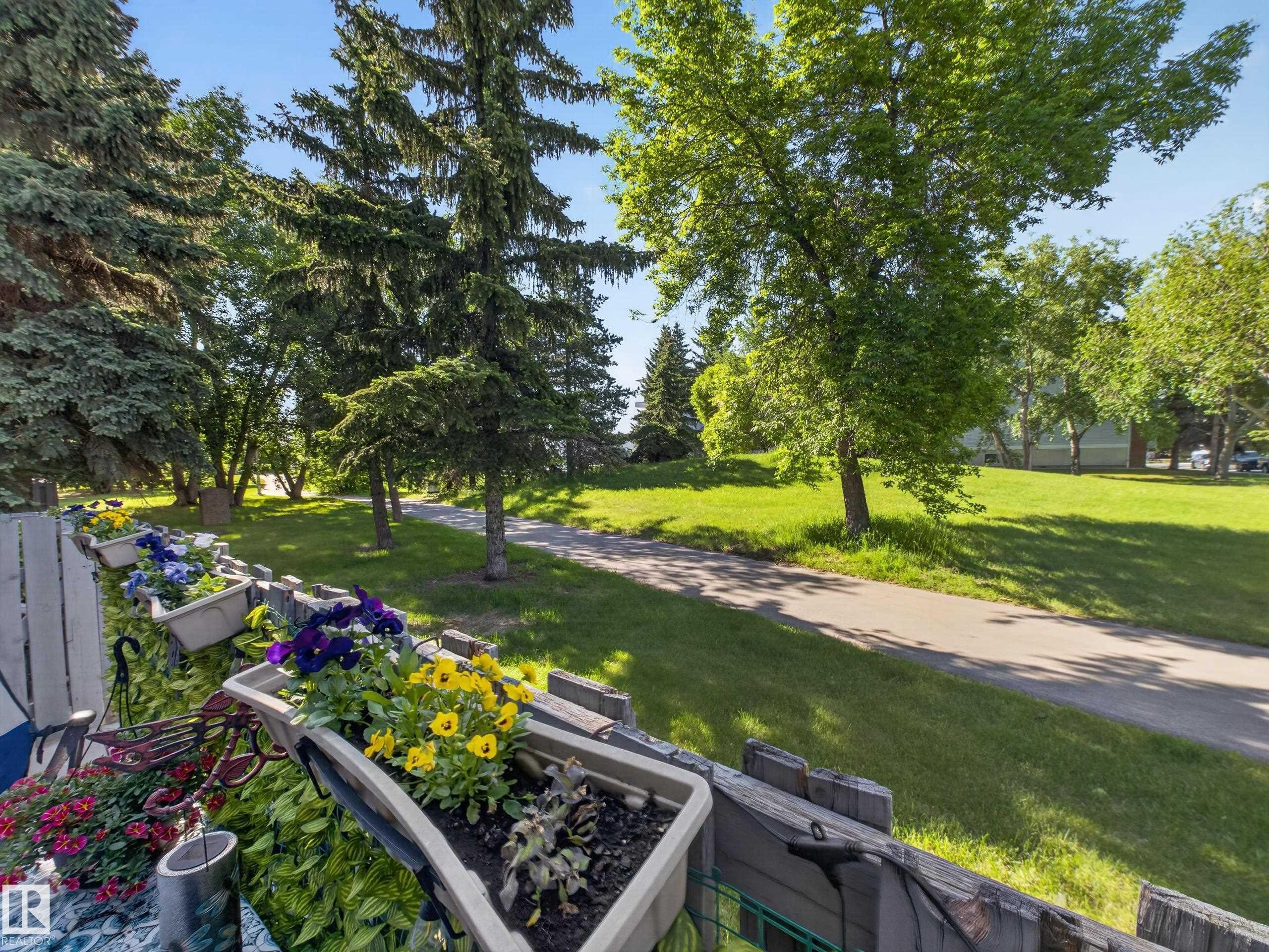 17 15710 Beaumaris Road, Edmonton, AB