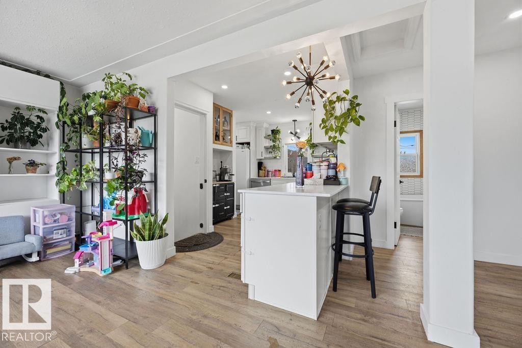 10932 151 Street, Edmonton, AB