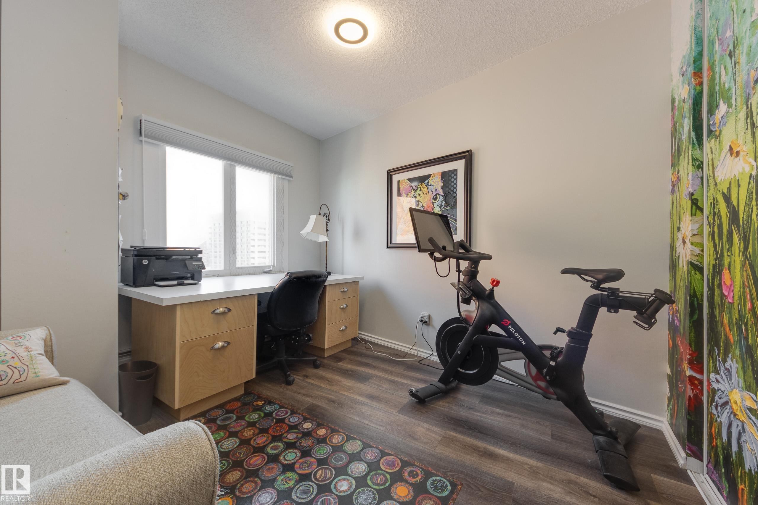 #1001 9909 110 St Nw, Edmonton, AB - Indoor Photo Showing Gym Room