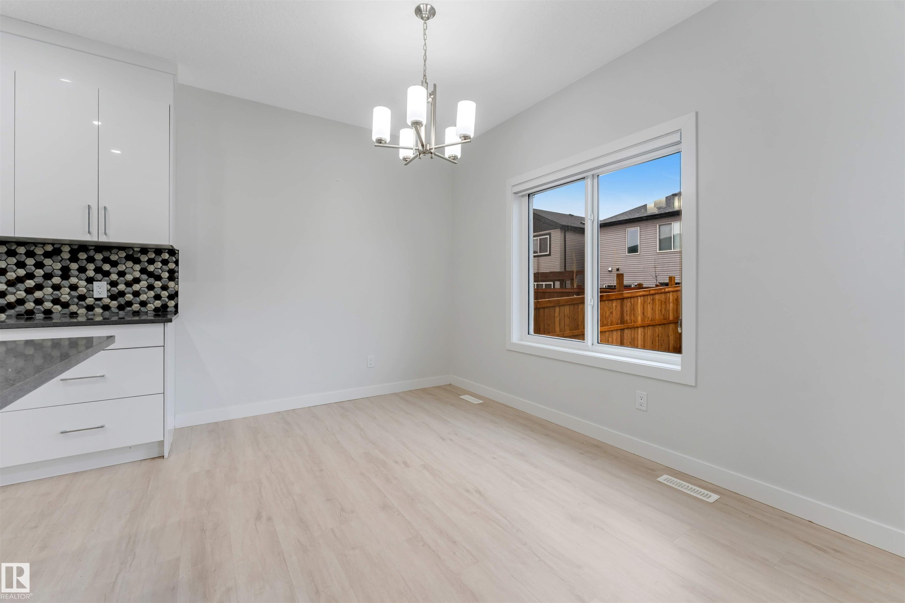 339 Roberts Wynd, Leduc, AB