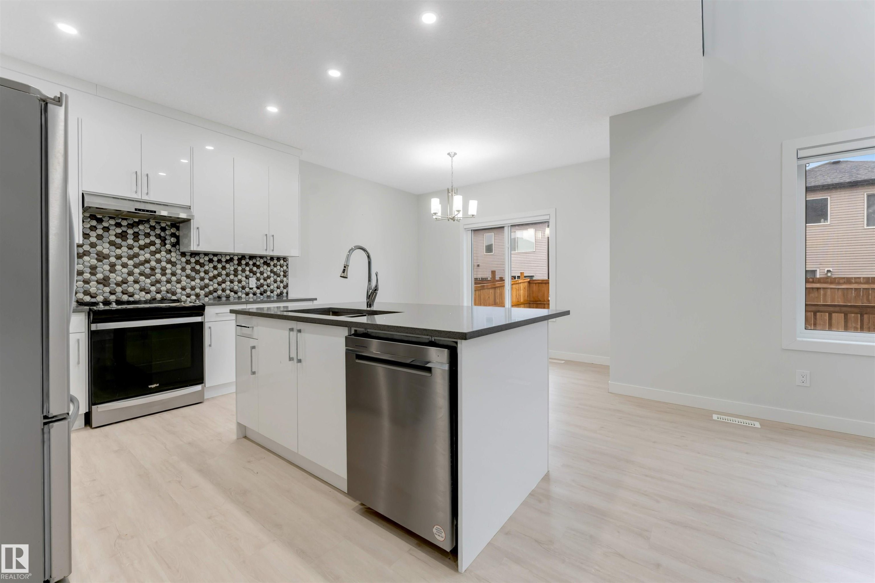 339 Roberts Wynd, Leduc, AB