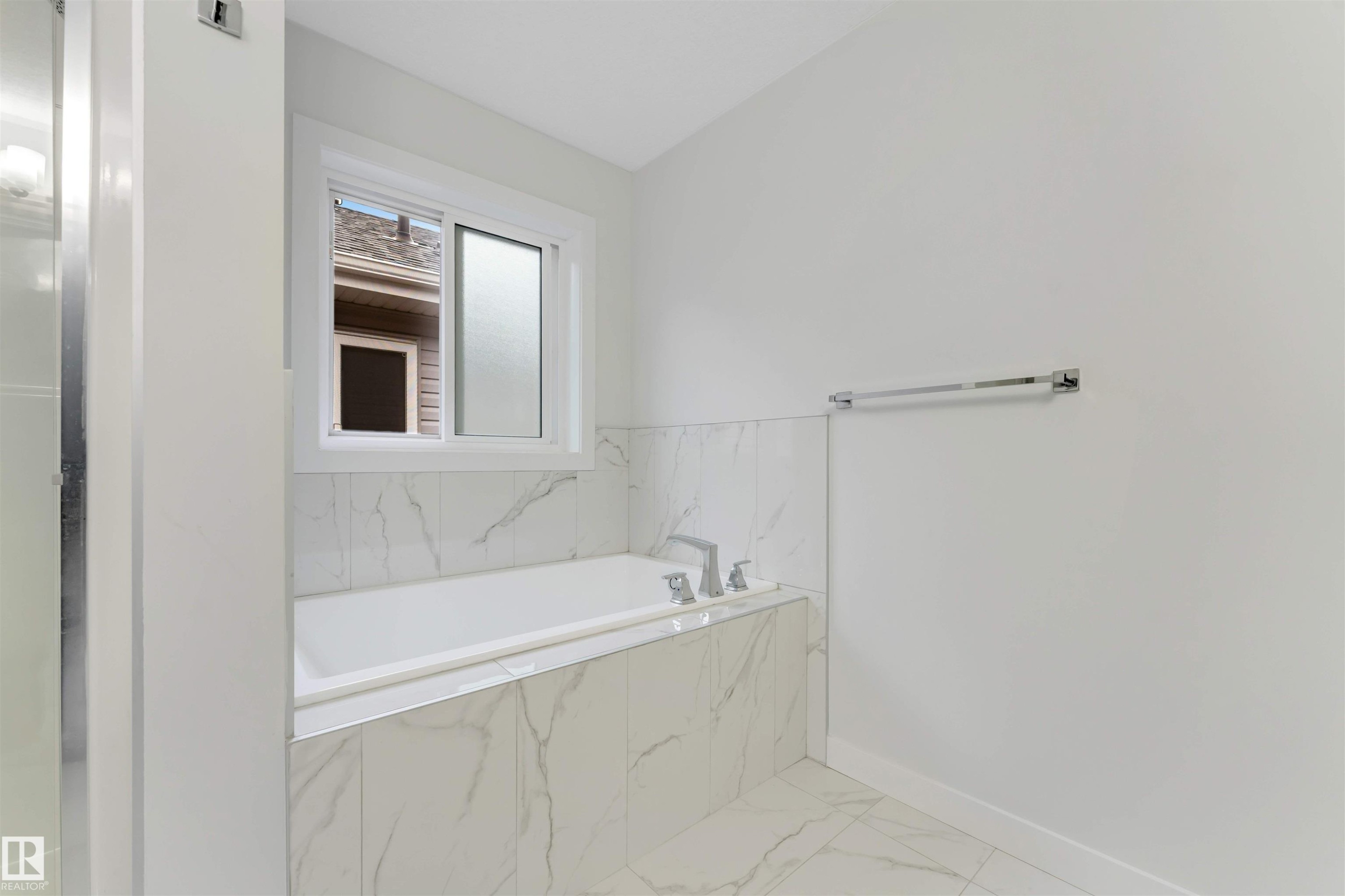 339 Roberts Wynd, Leduc, AB