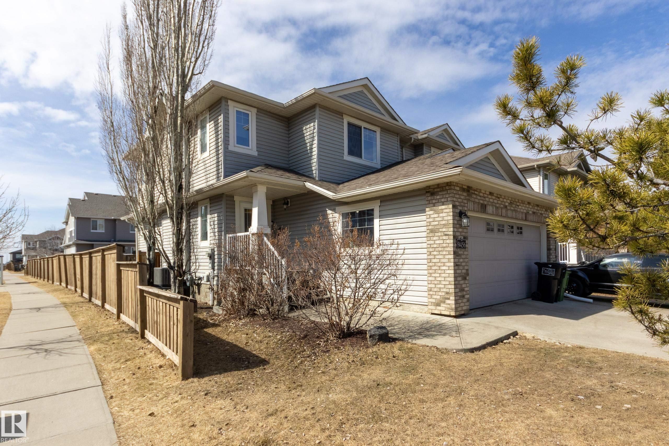 9456 Stein Way, Edmonton, AB