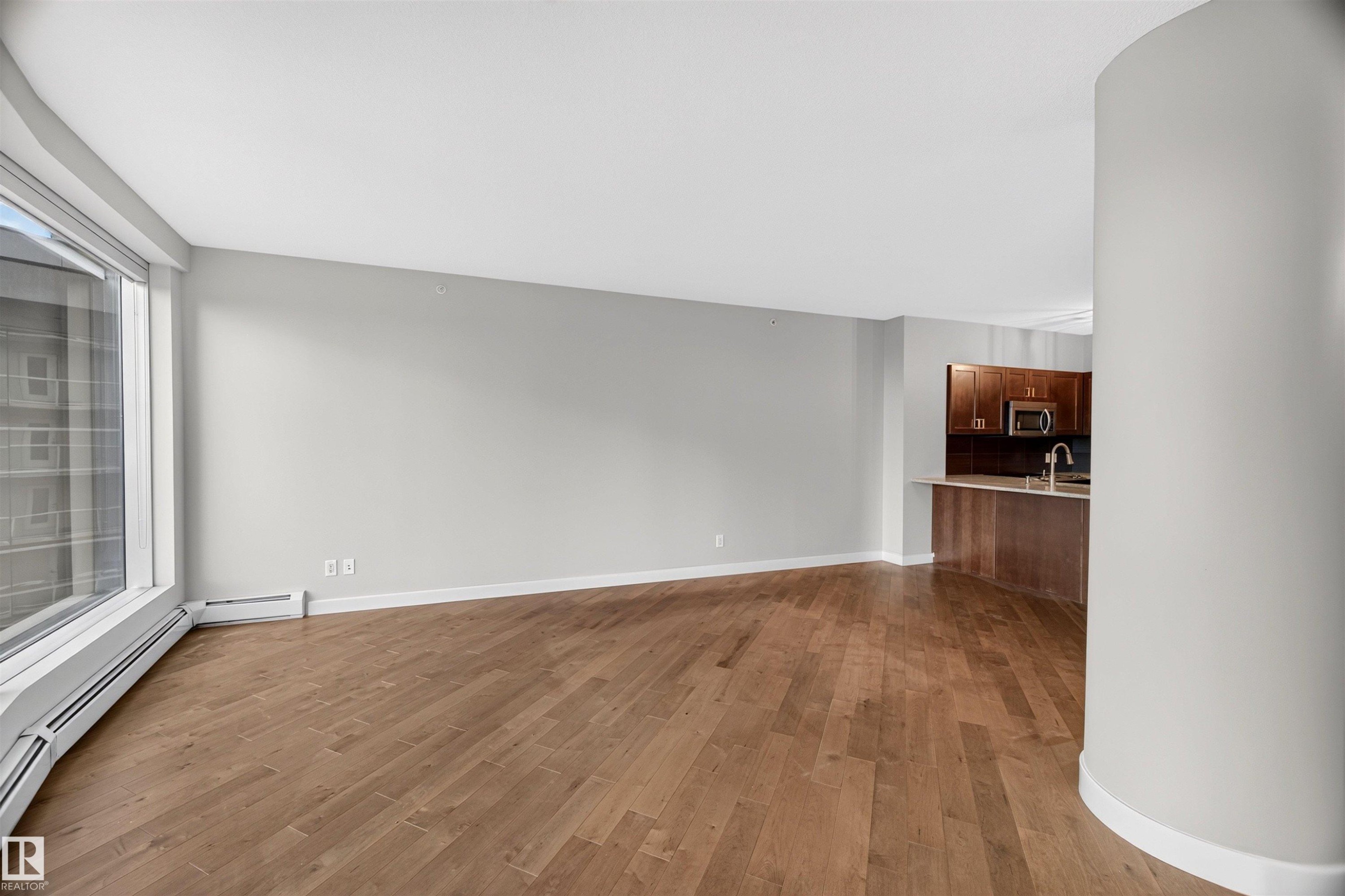 2902 10152 104 Street, Edmonton, AB