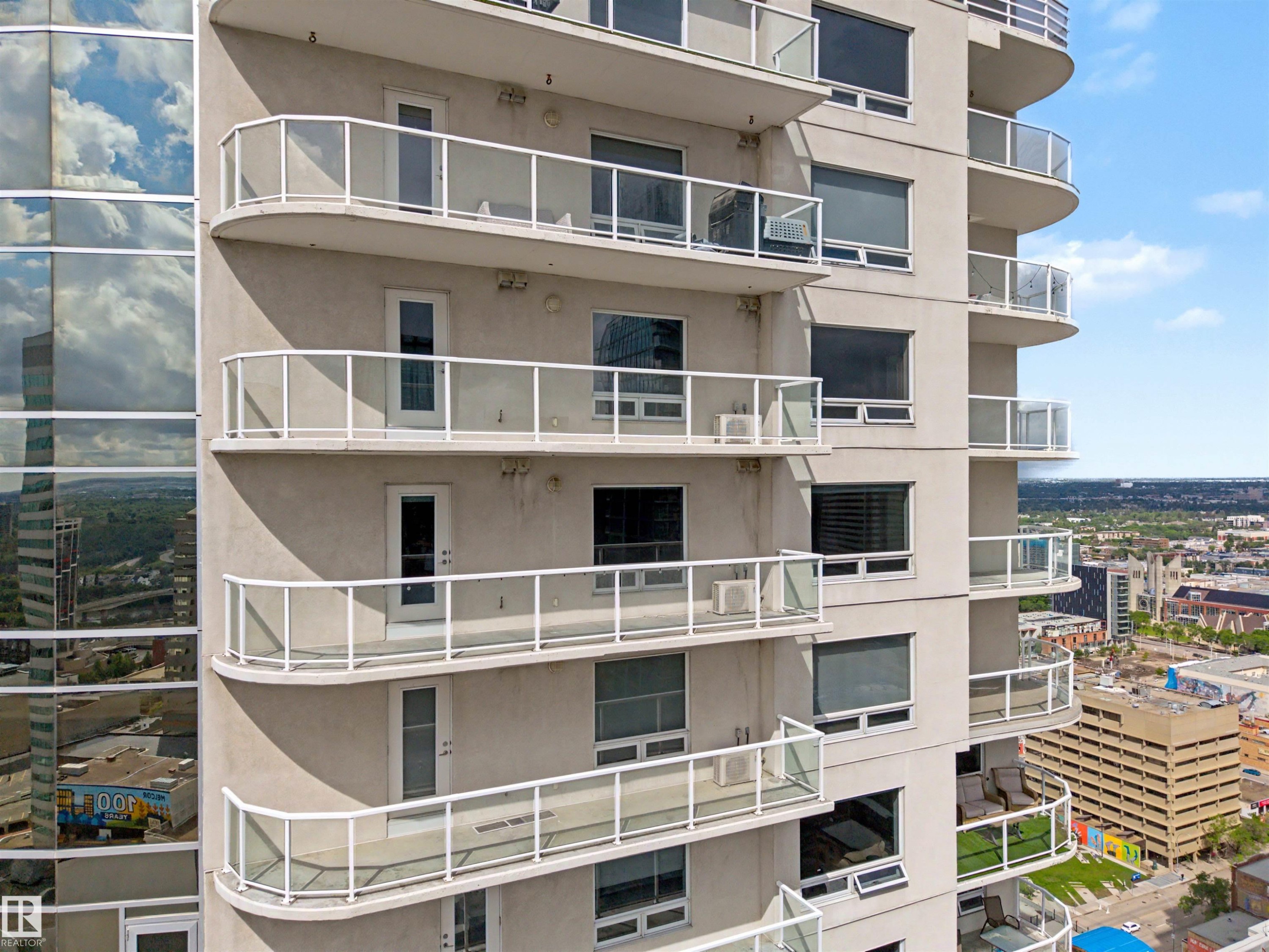 Outdoor building - 2902 10152 104 Street, Edmonton, AB