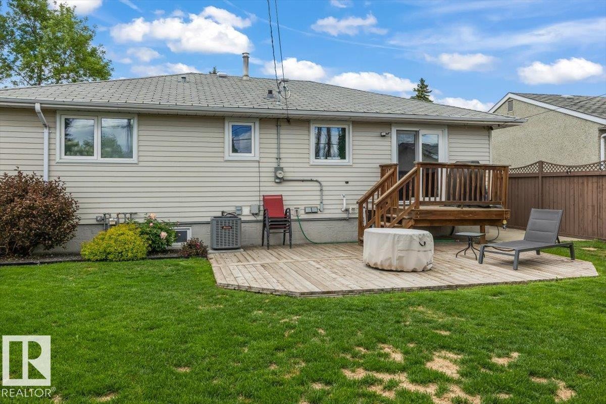 16165 110B Avenue, Edmonton, AB