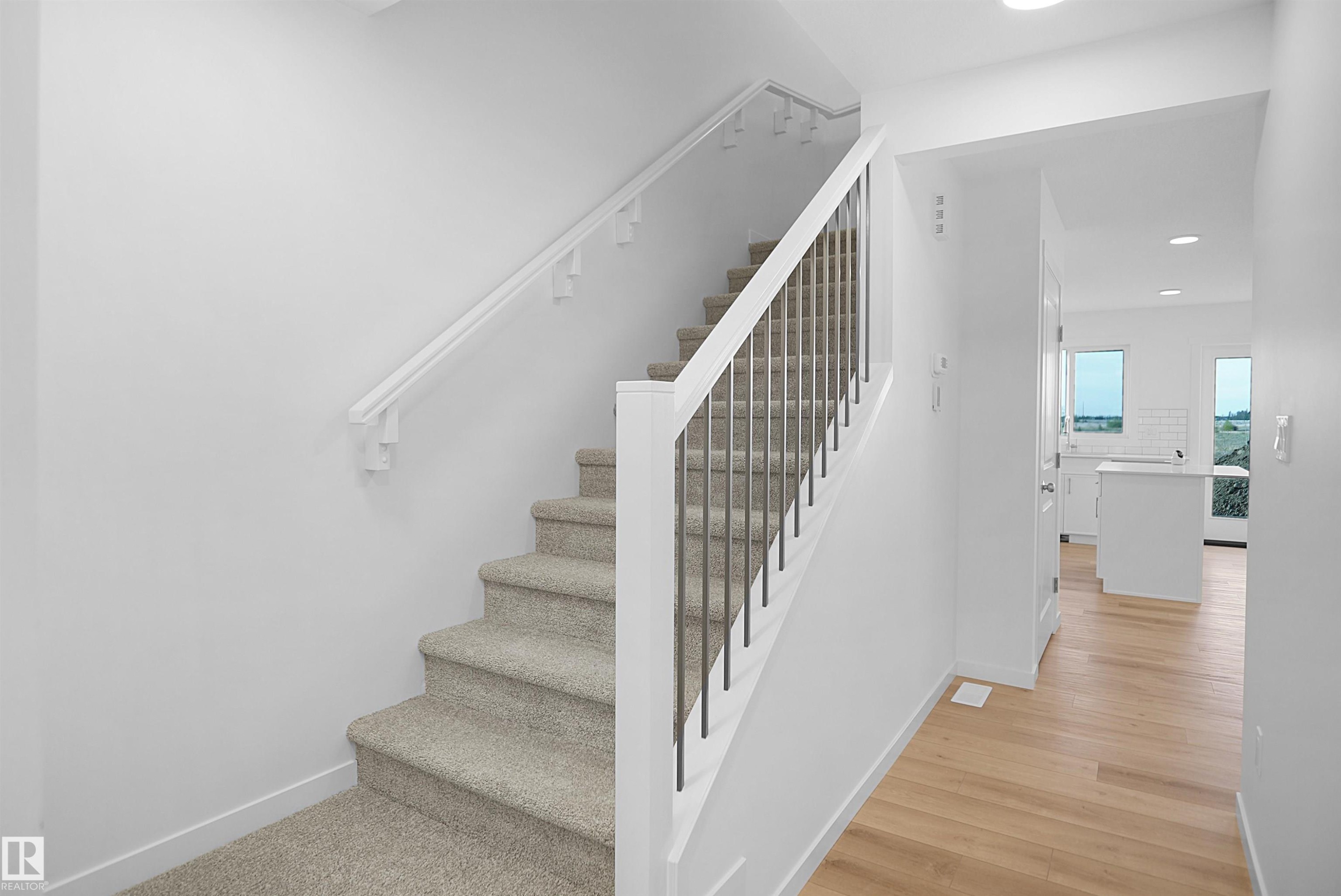 33 1430 Aster Way, Edmonton, AB
