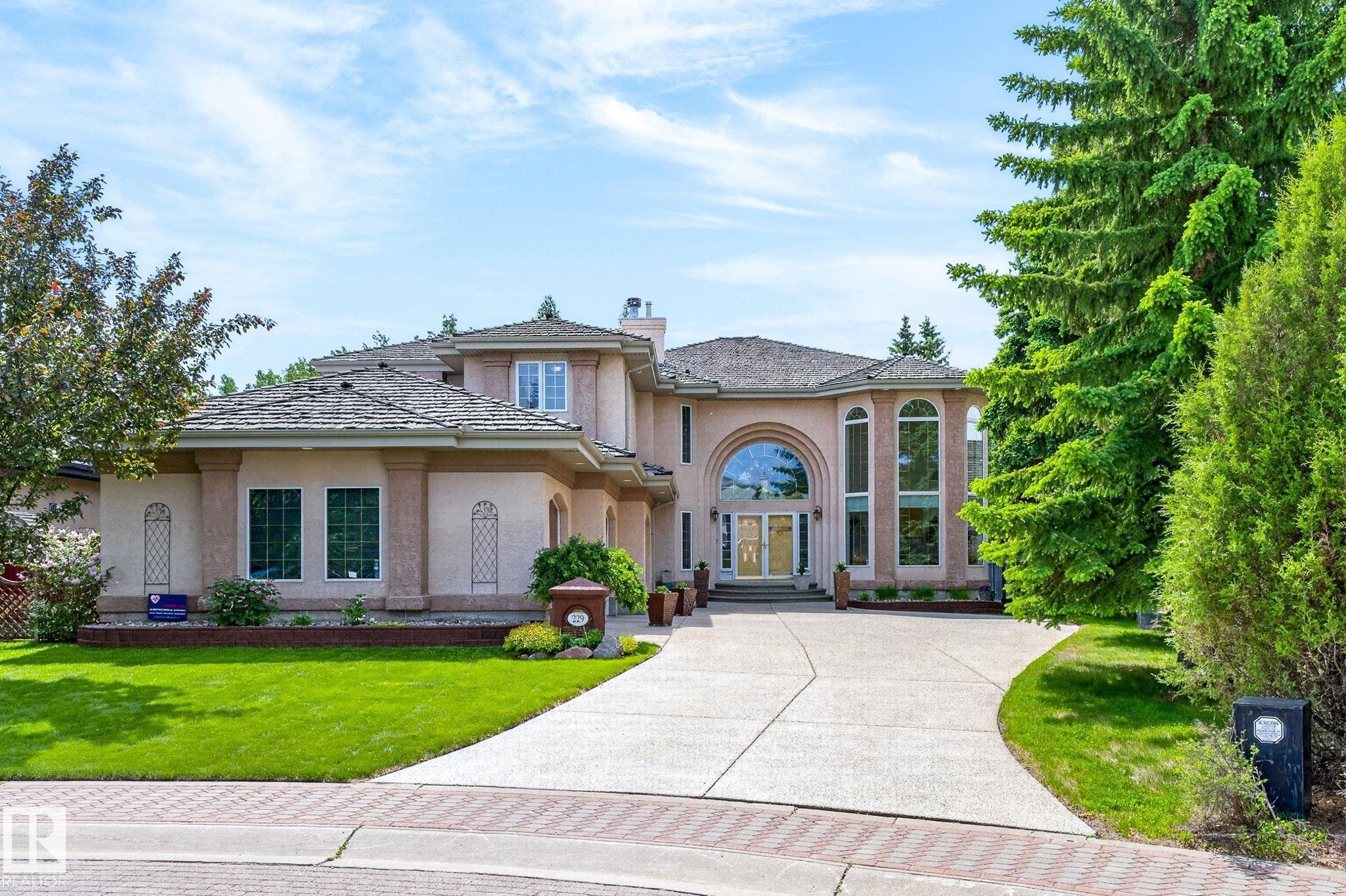 229 Wilson Lane, Edmonton, AB