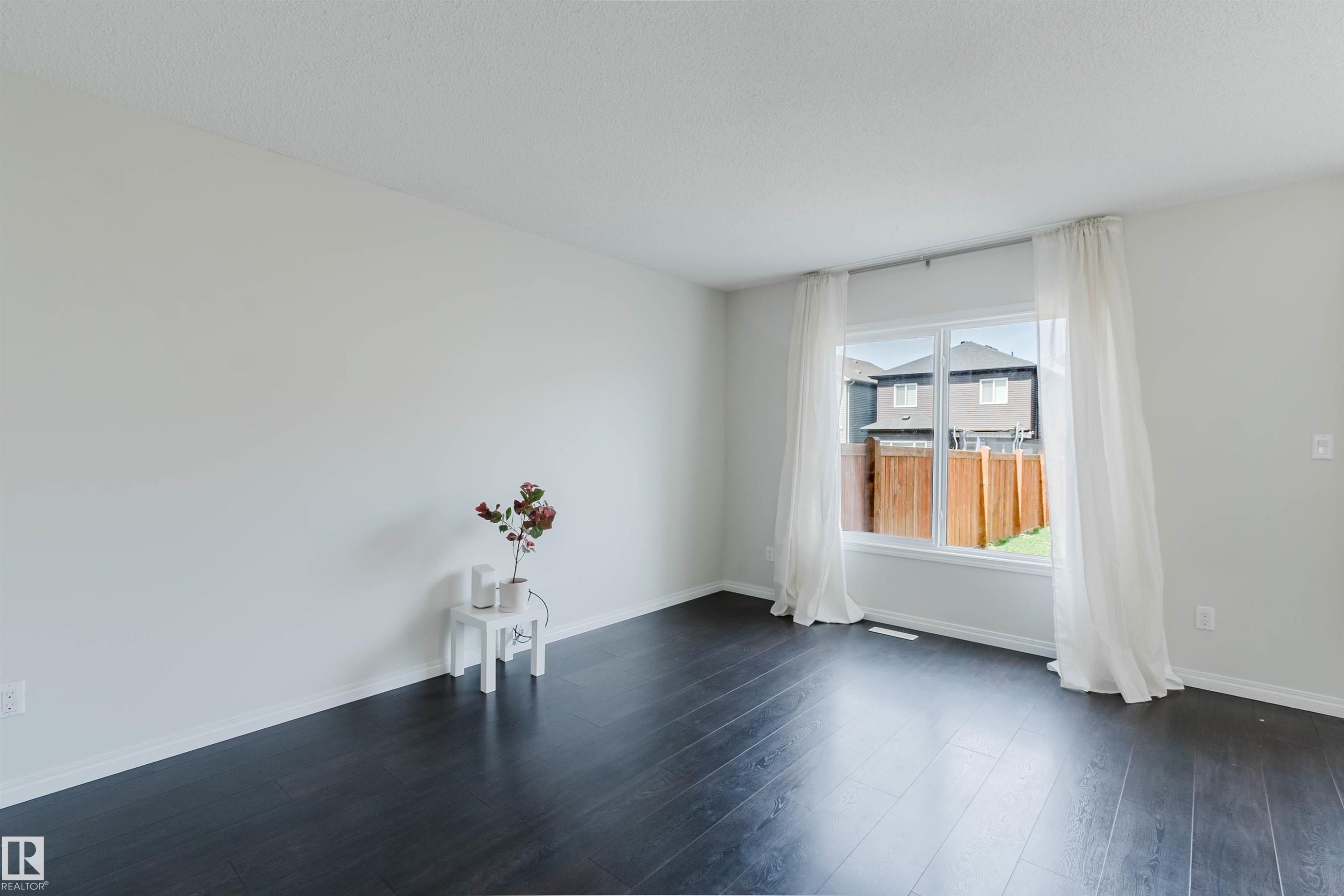 2082 Price Landing, Edmonton, AB