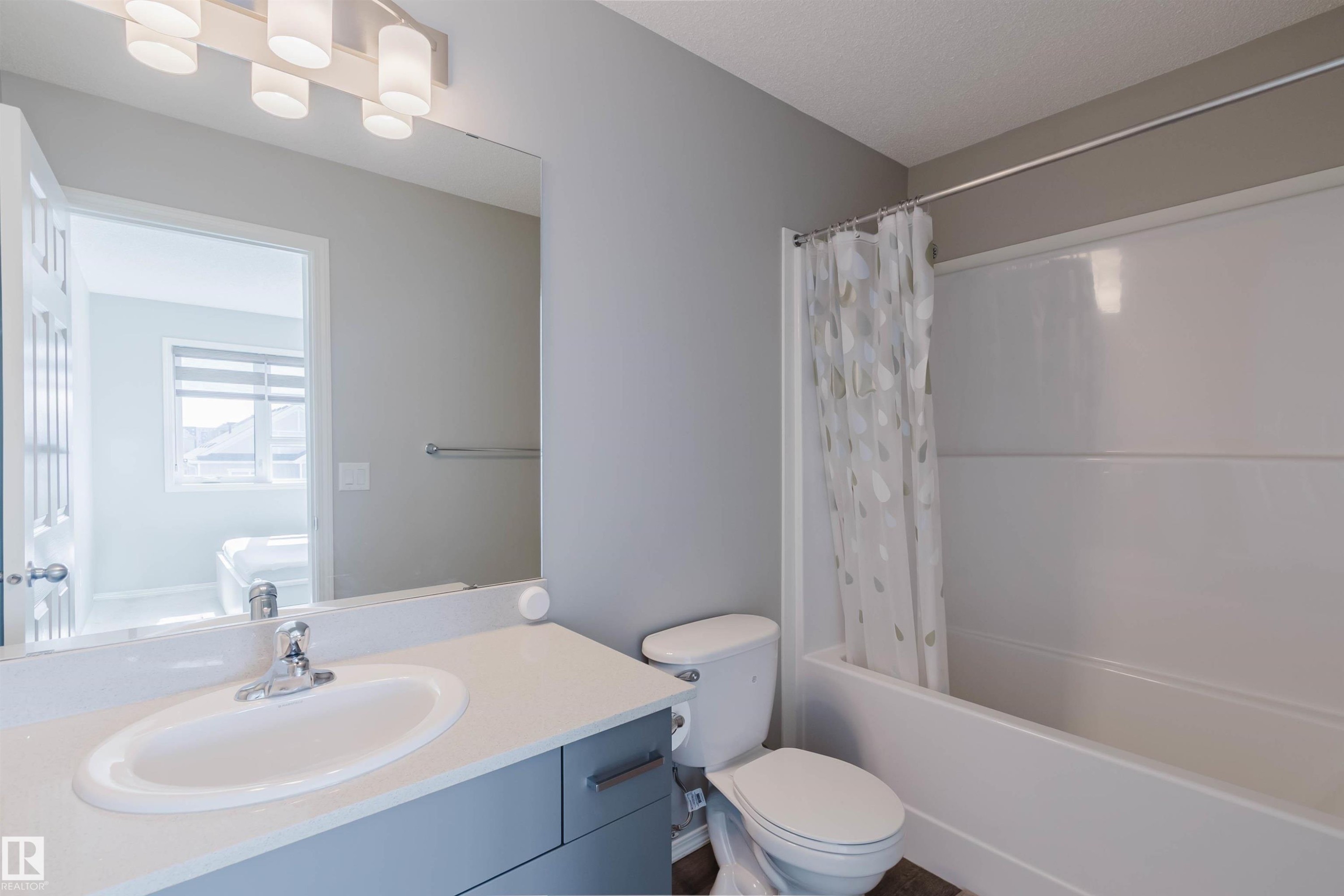 17268 9B Avenue, Edmonton, AB