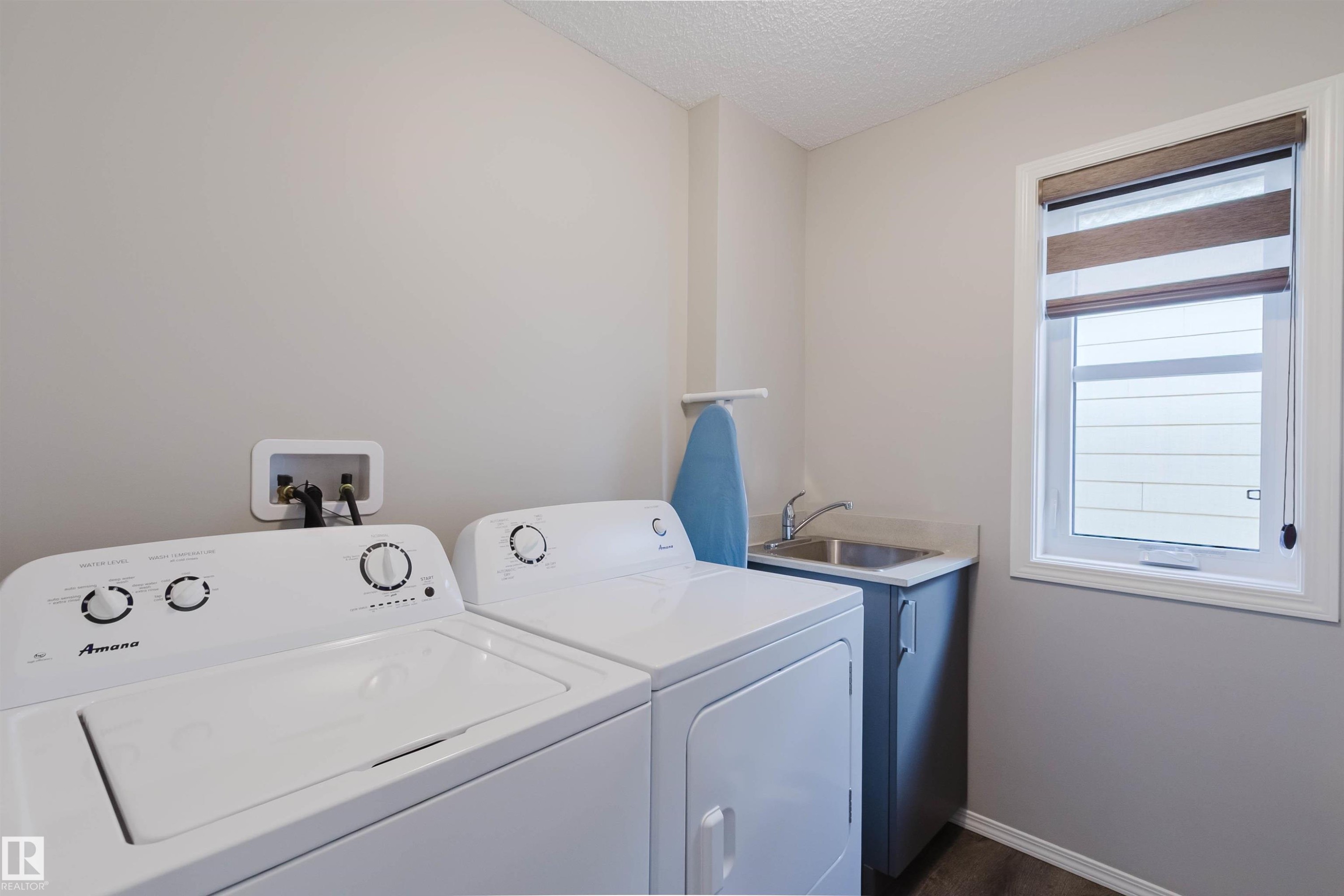 17268 9B Avenue, Edmonton, AB