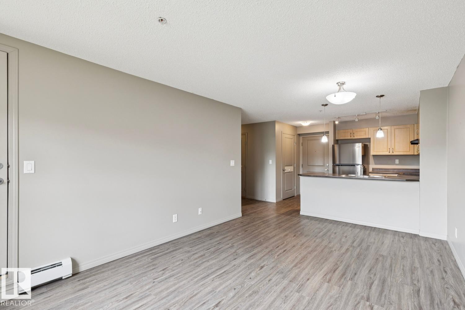 312 11453 Ellerslie Road, Edmonton, AB