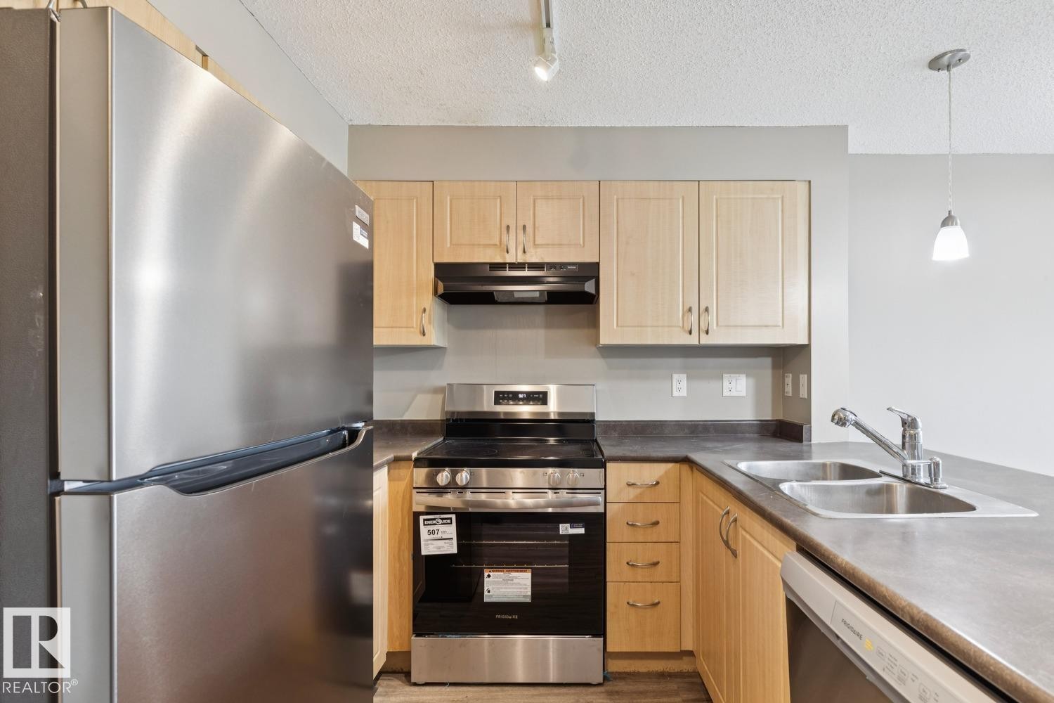 312 11453 Ellerslie Road, Edmonton, AB