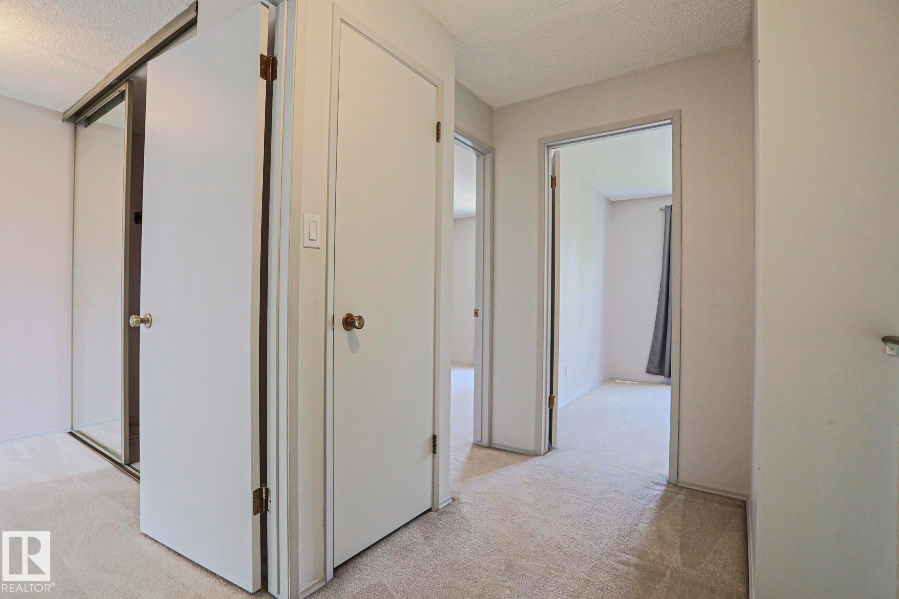 4 Goebel Close, Spruce Grove, AB