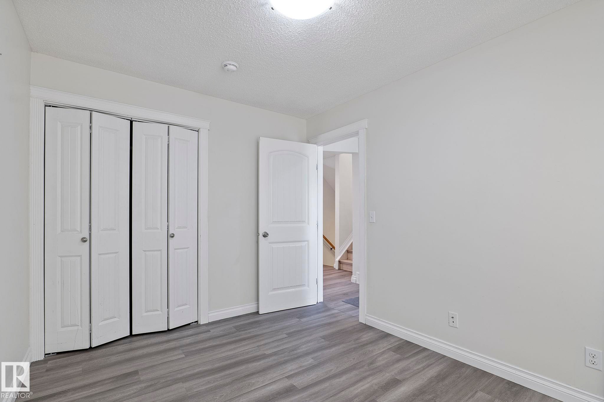 11918 68 Street, Edmonton, AB