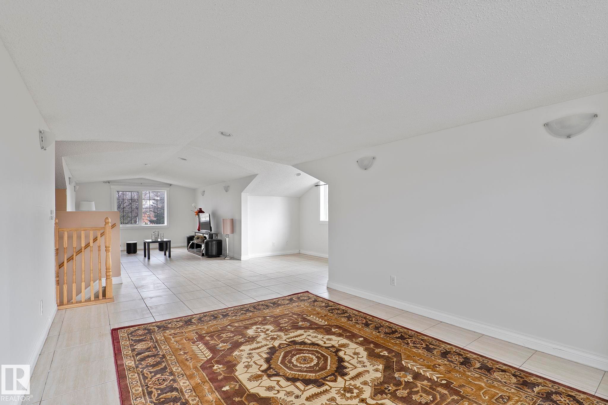 11918 68 Street, Edmonton, AB