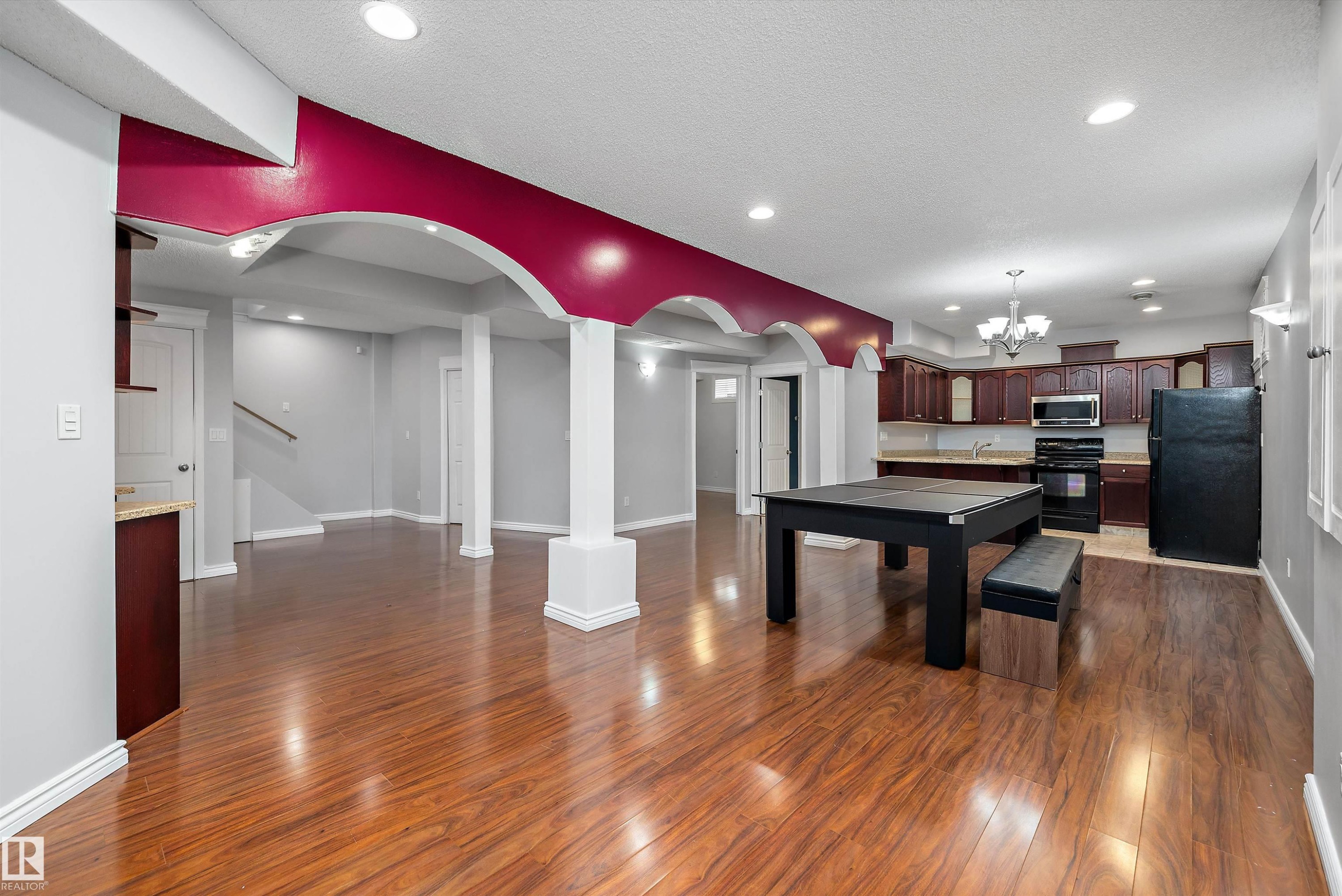 Game room - 4831 154 Avenue, Edmonton, AB