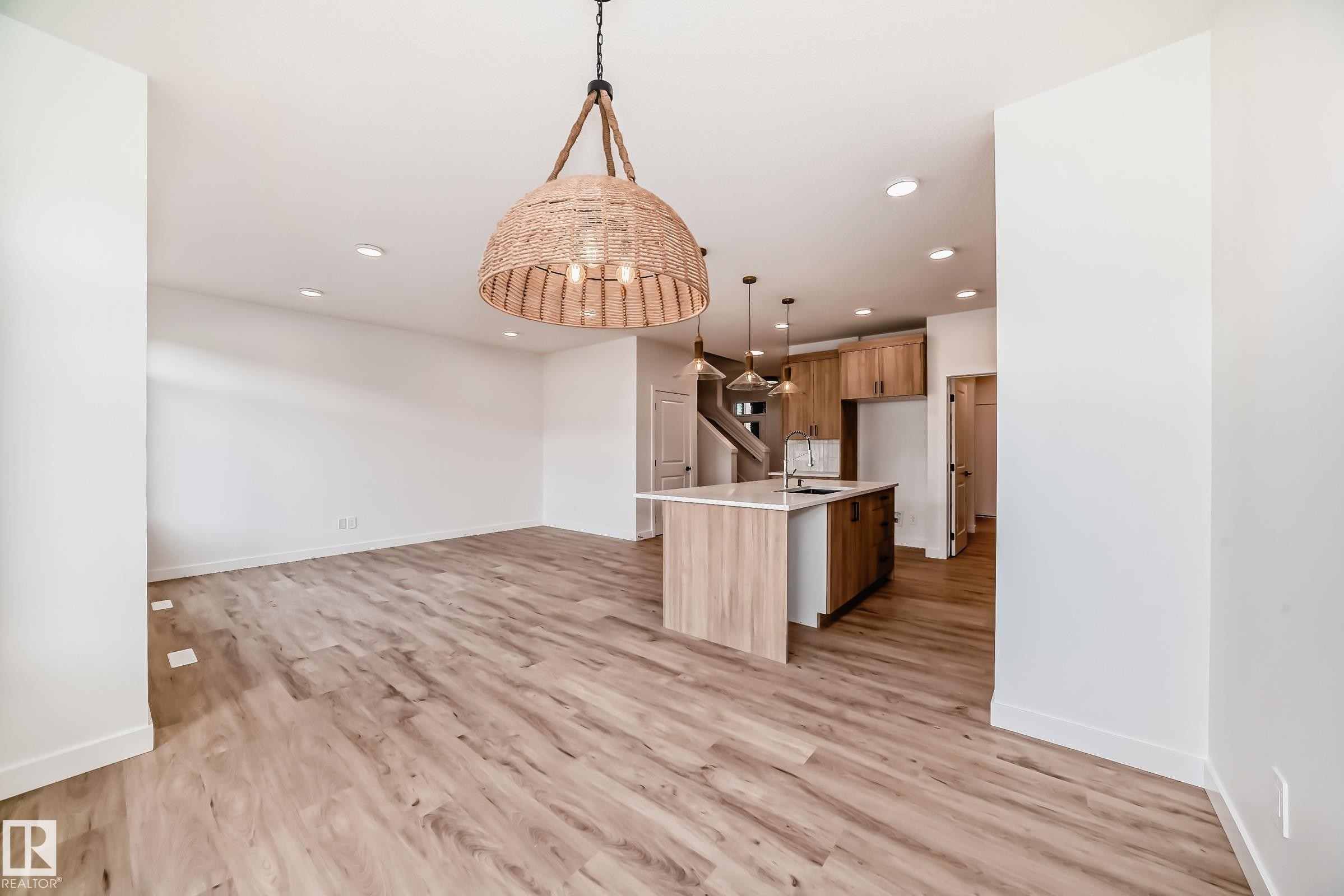 8255 Kiriak Loop Sw, Edmonton, AB - Indoor