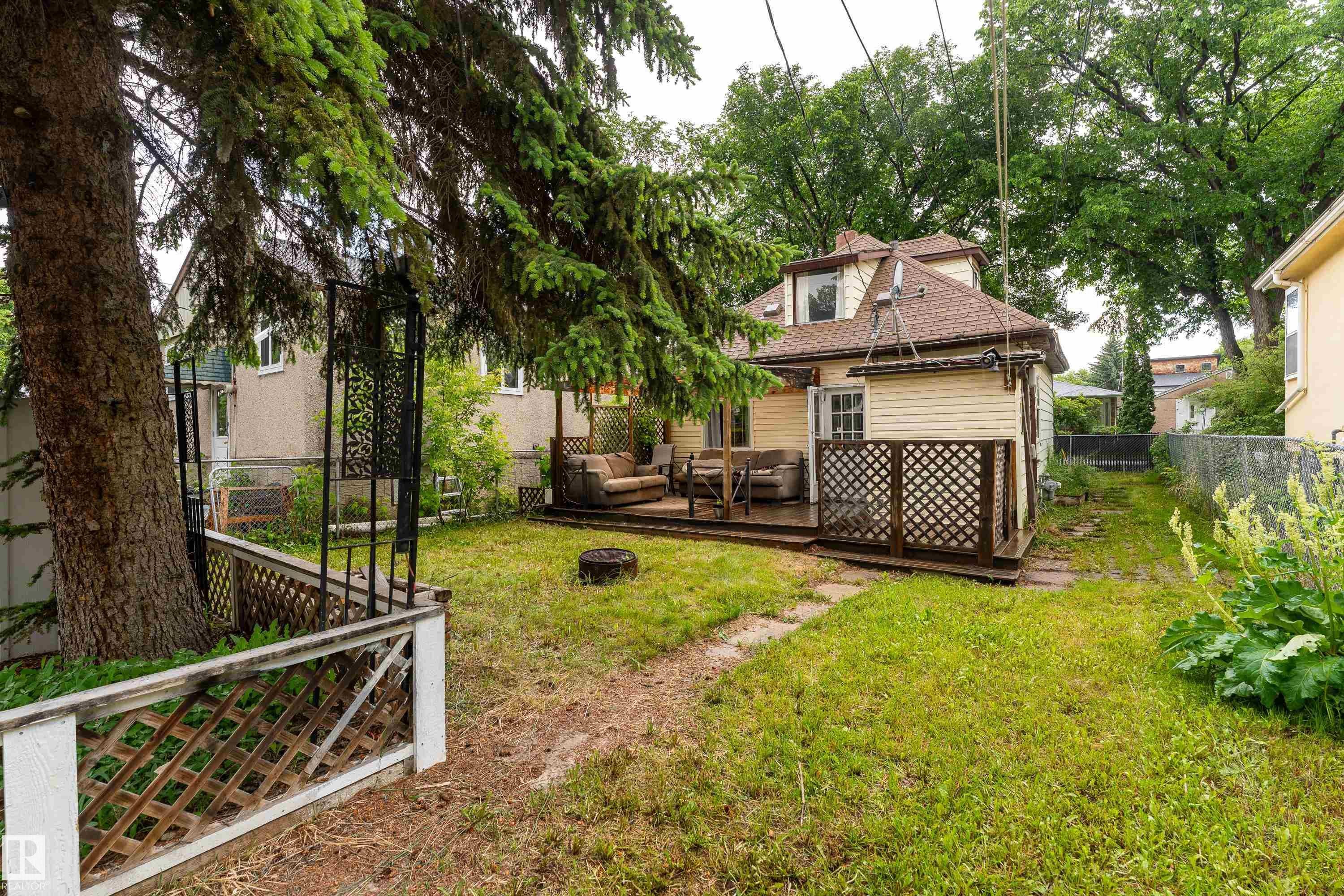 11406 89 Street, Edmonton, AB