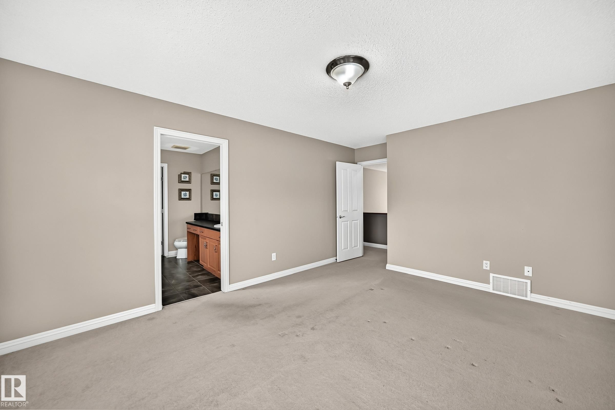 2523 Pegasus Boulevard, Edmonton, AB
