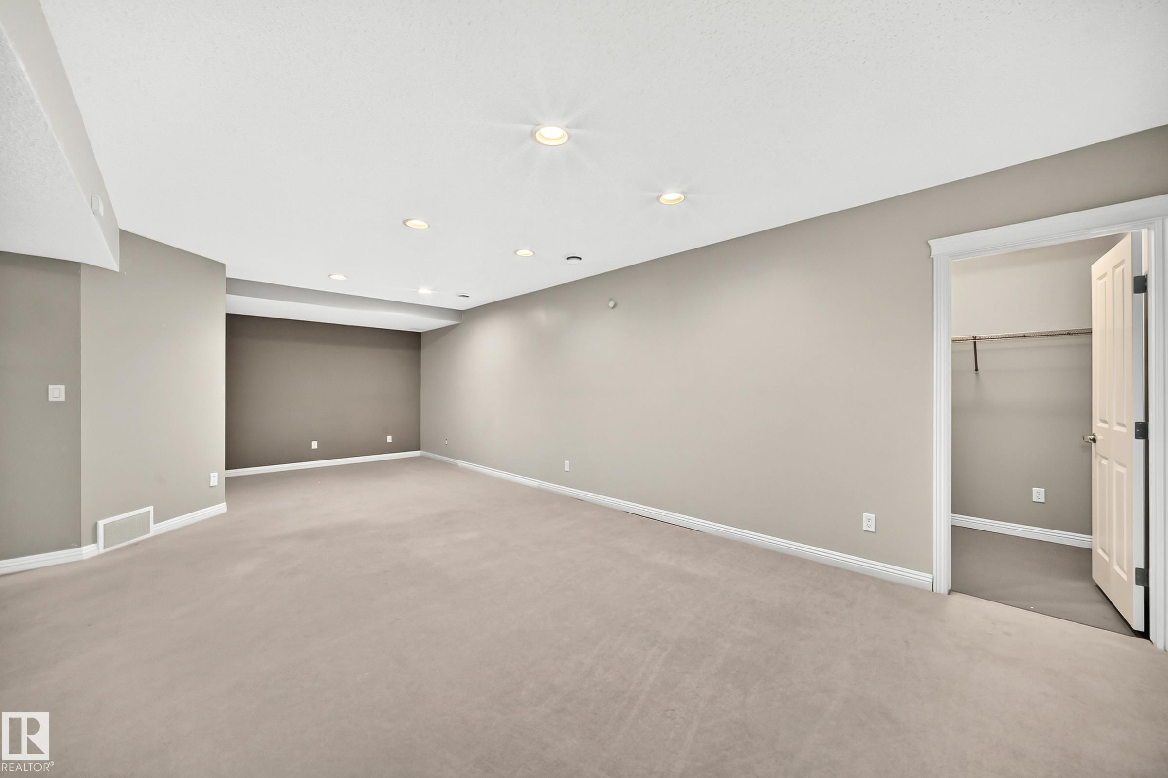 2523 Pegasus Boulevard, Edmonton, AB