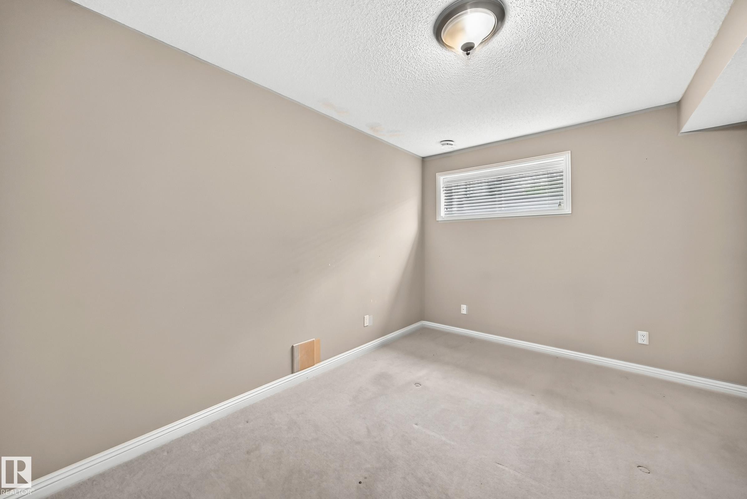 2523 Pegasus Boulevard, Edmonton, AB