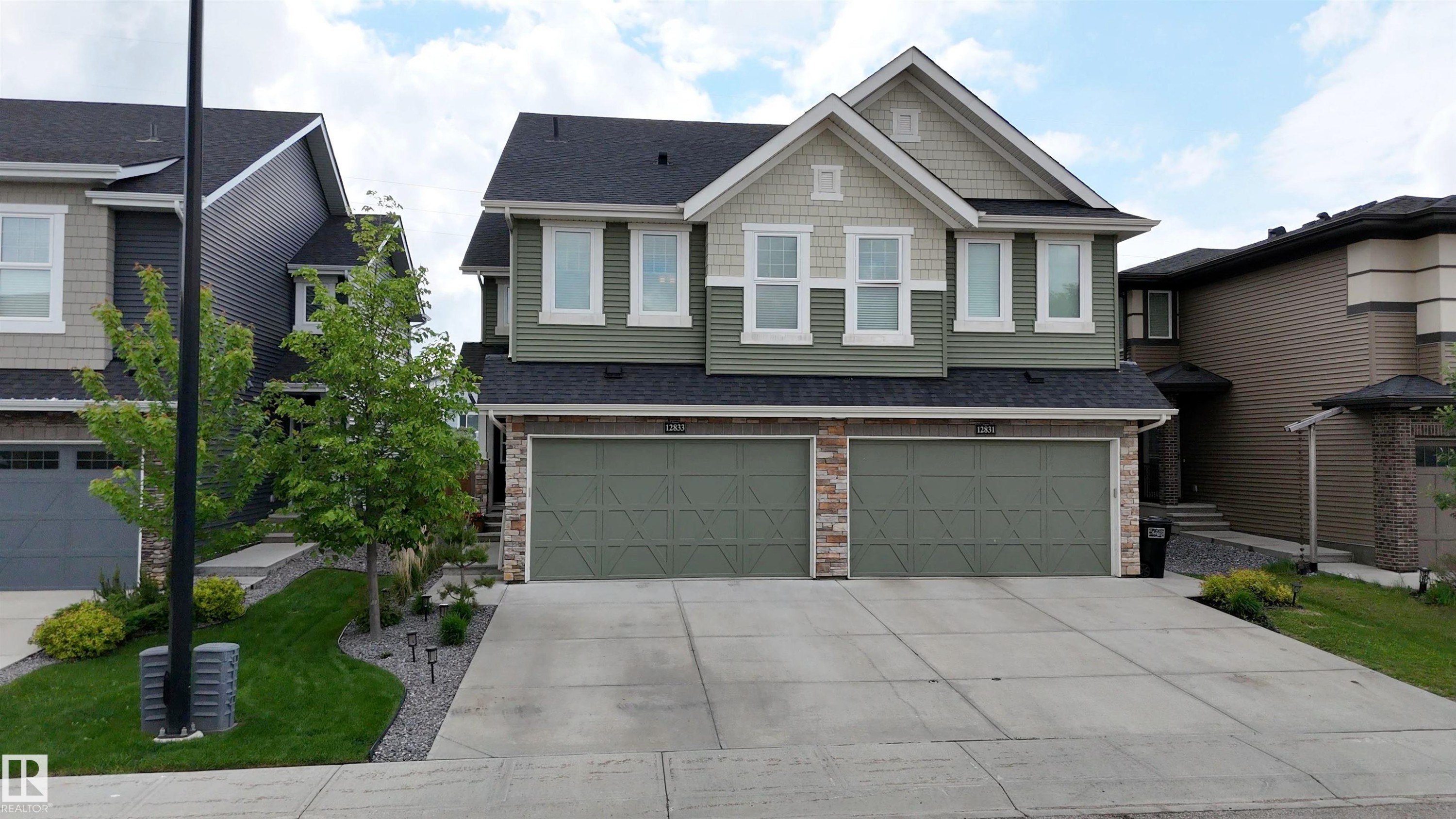 12833 205 Street Nw, Edmonton, AB - Outdoor With Facade