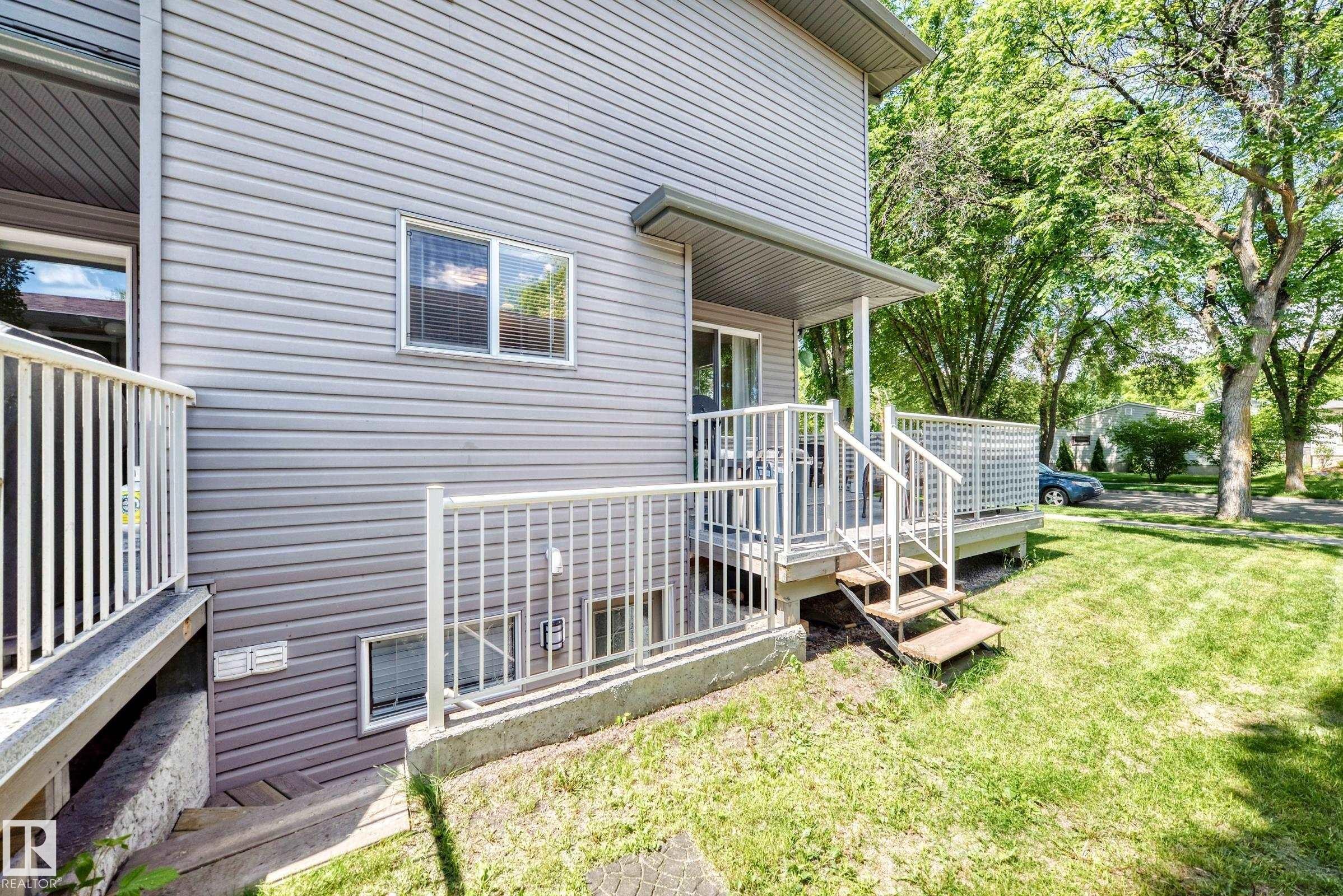 7021 95 Street, Edmonton, AB