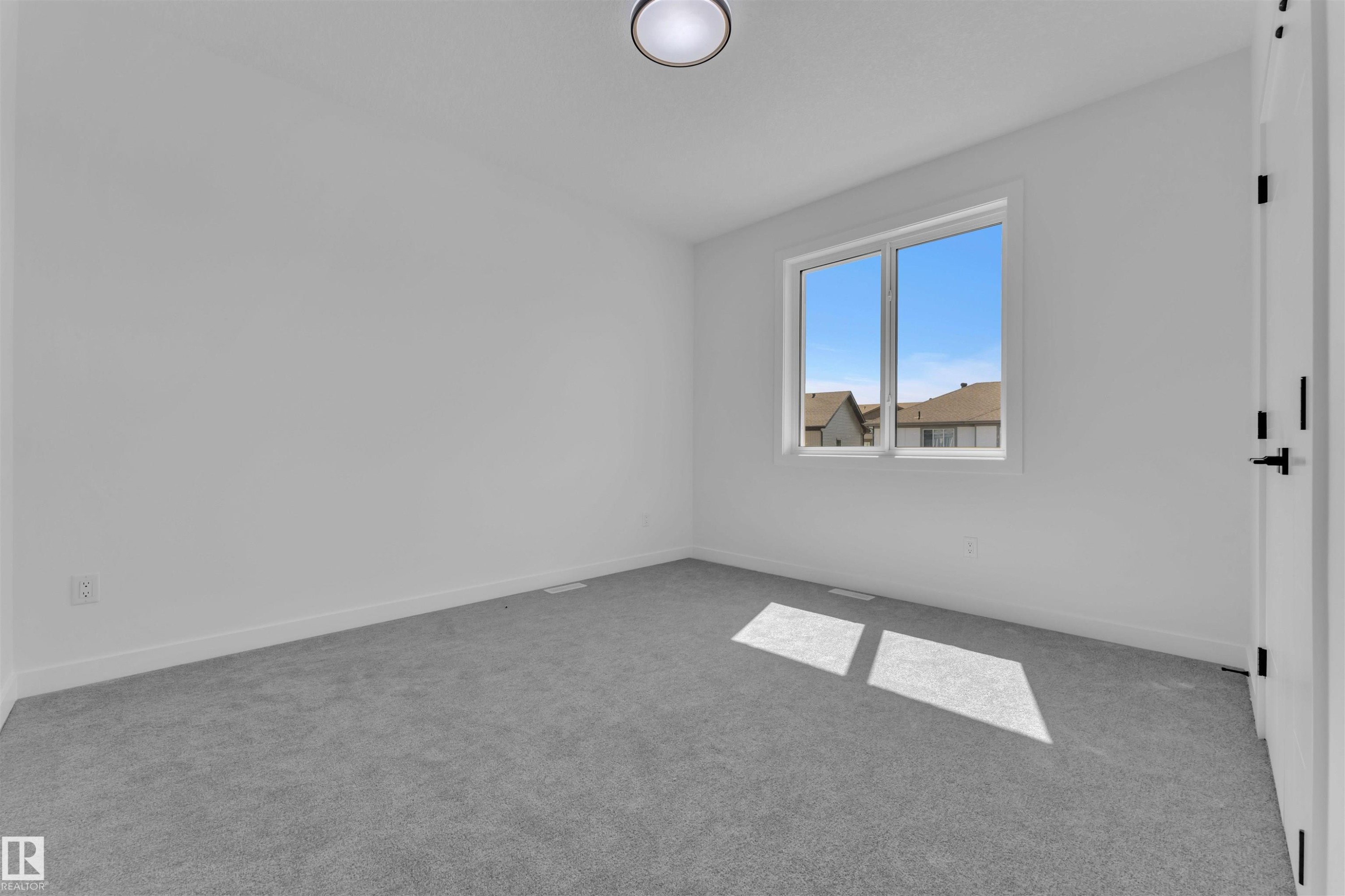 121 Lilac Close, Leduc, AB