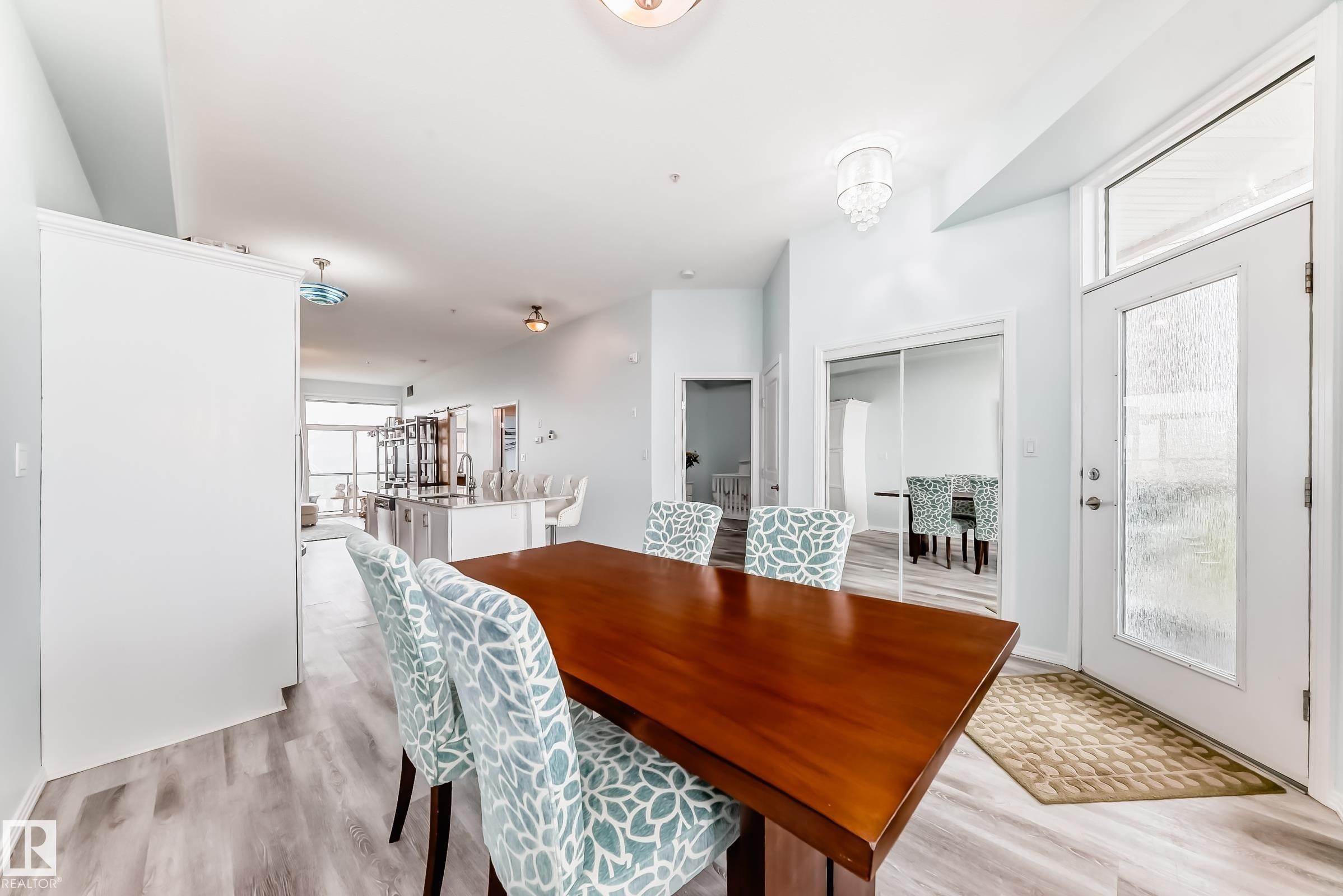 414 9507 101 Avenue, Edmonton, AB