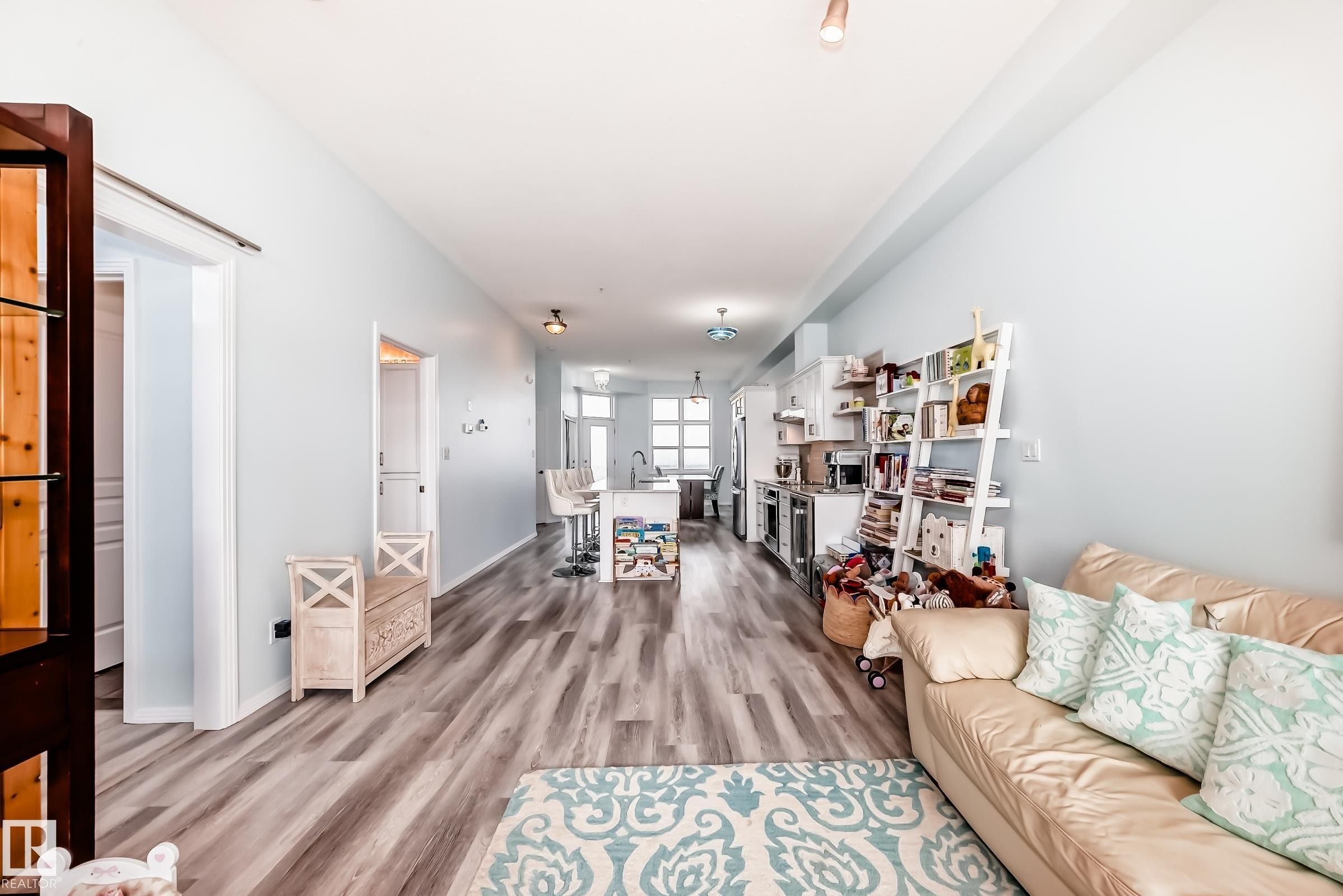 414 9507 101 Avenue, Edmonton, AB