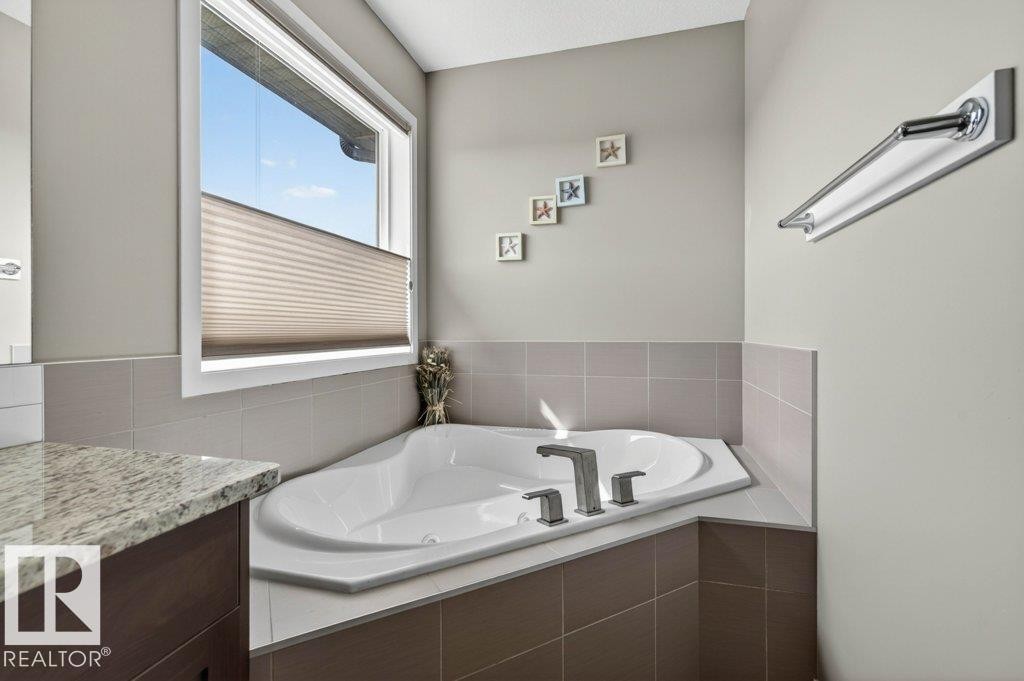 5315 20 Avenue Sw, Edmonton, AB