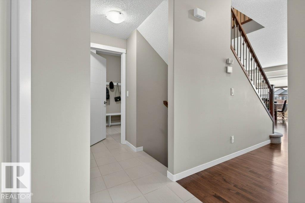 5315 20 Avenue Sw, Edmonton, AB