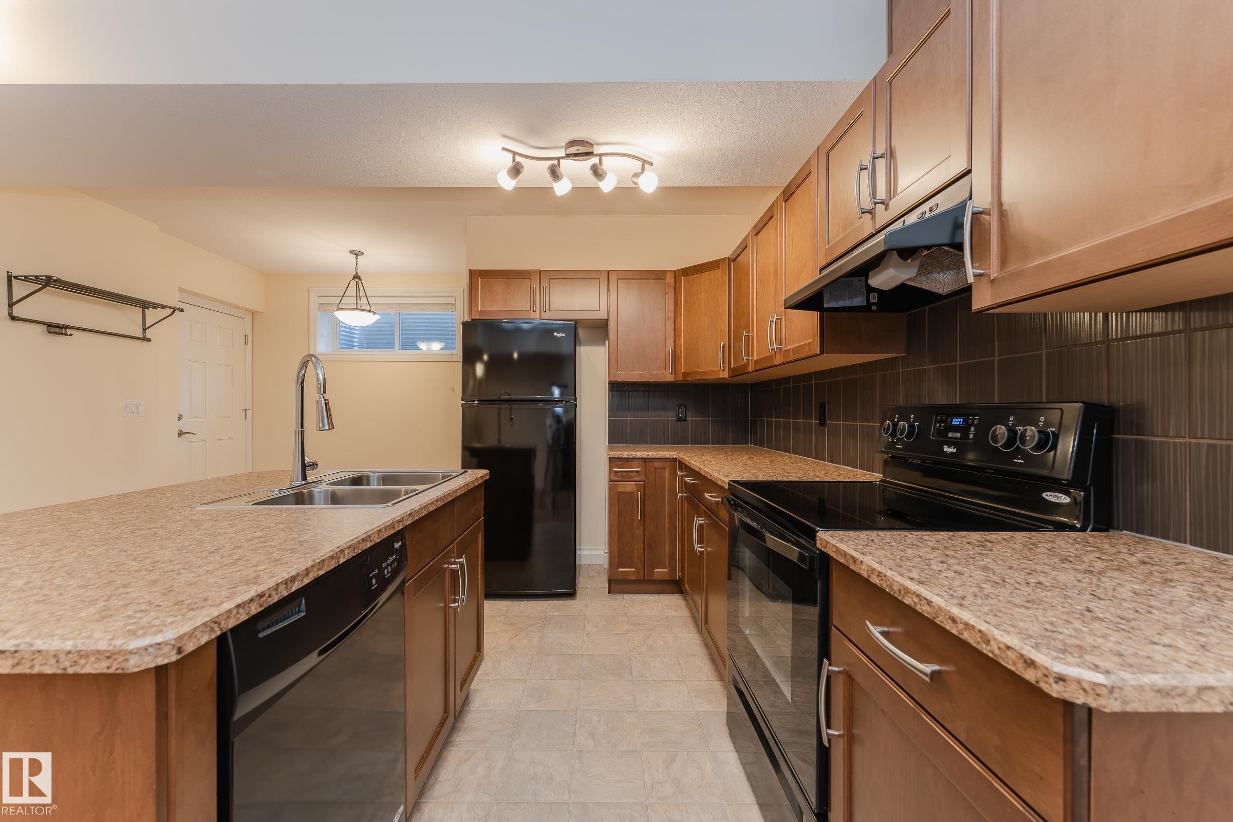 5512 Conestoga, Edmonton, AB