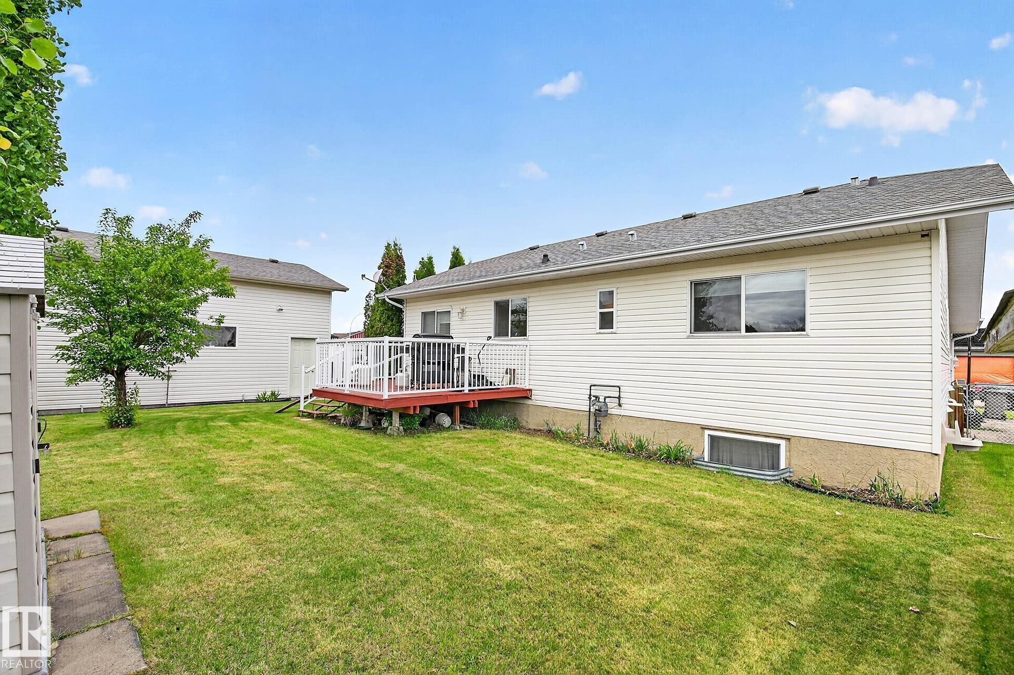 4805 53 Avenue, Thorsby, AB