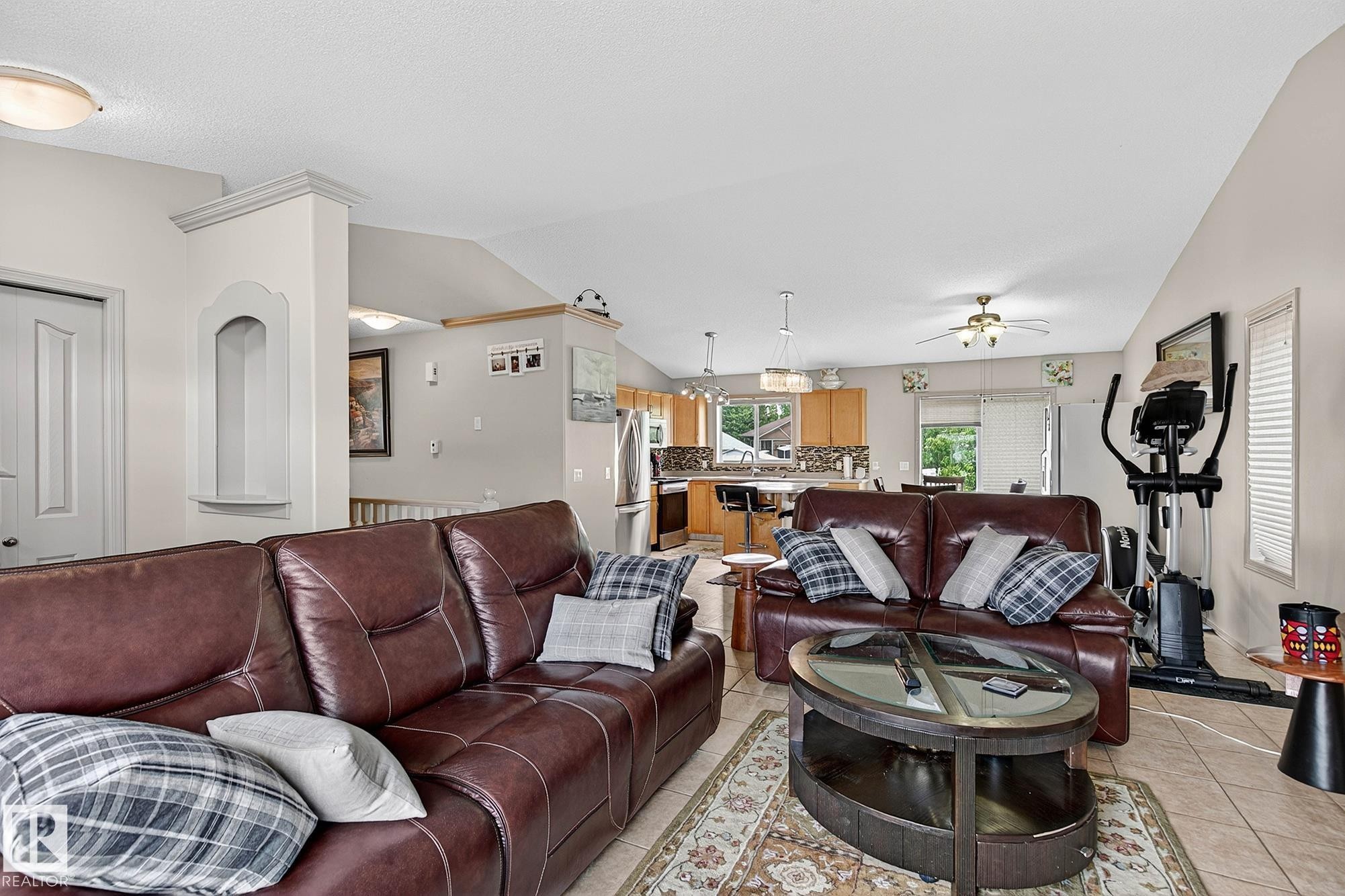 4805 53 Avenue, Thorsby, AB