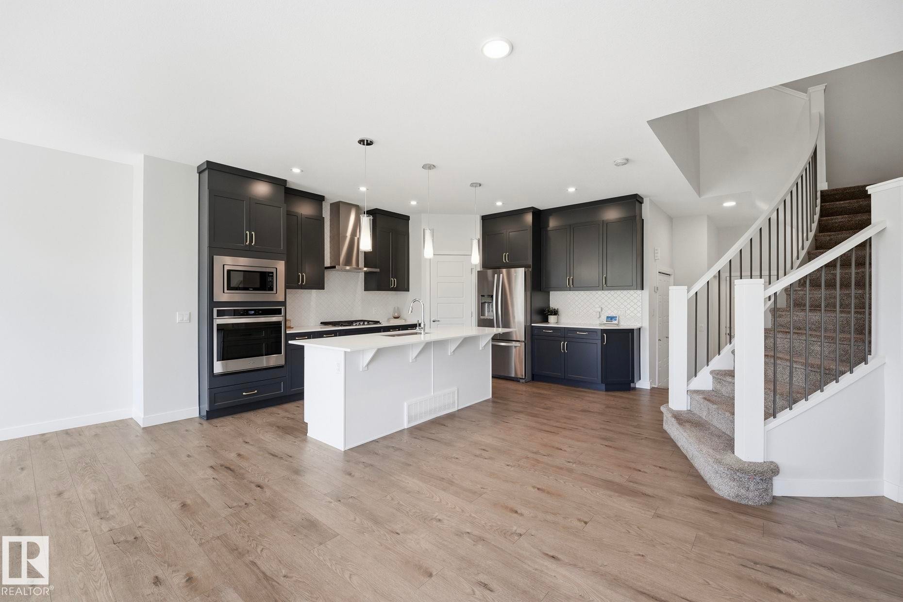 6015 Edmonds Place, Edmonton, AB