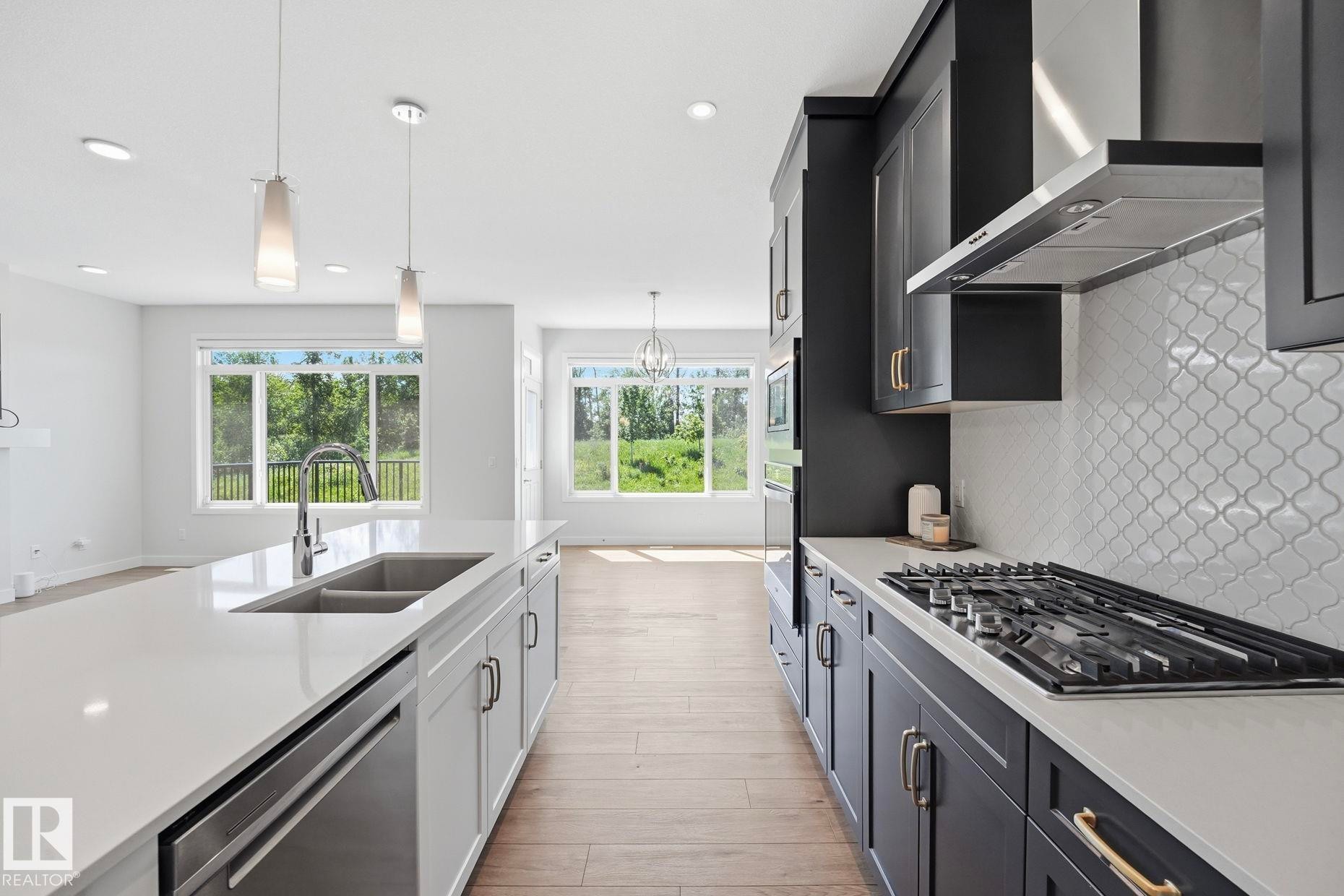 6015 Edmonds Place, Edmonton, AB