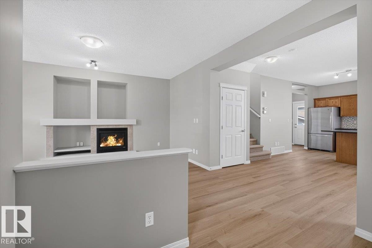 7704 16 Avenue, Edmonton, AB